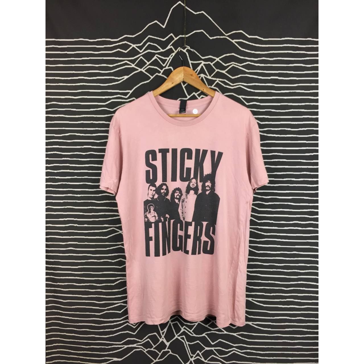 Band Tees Sticky Fingers Indie Rock Band Yours To Keep World Tour Tee Size US L / EU 52-54 / 3 - 2 Thumbnail