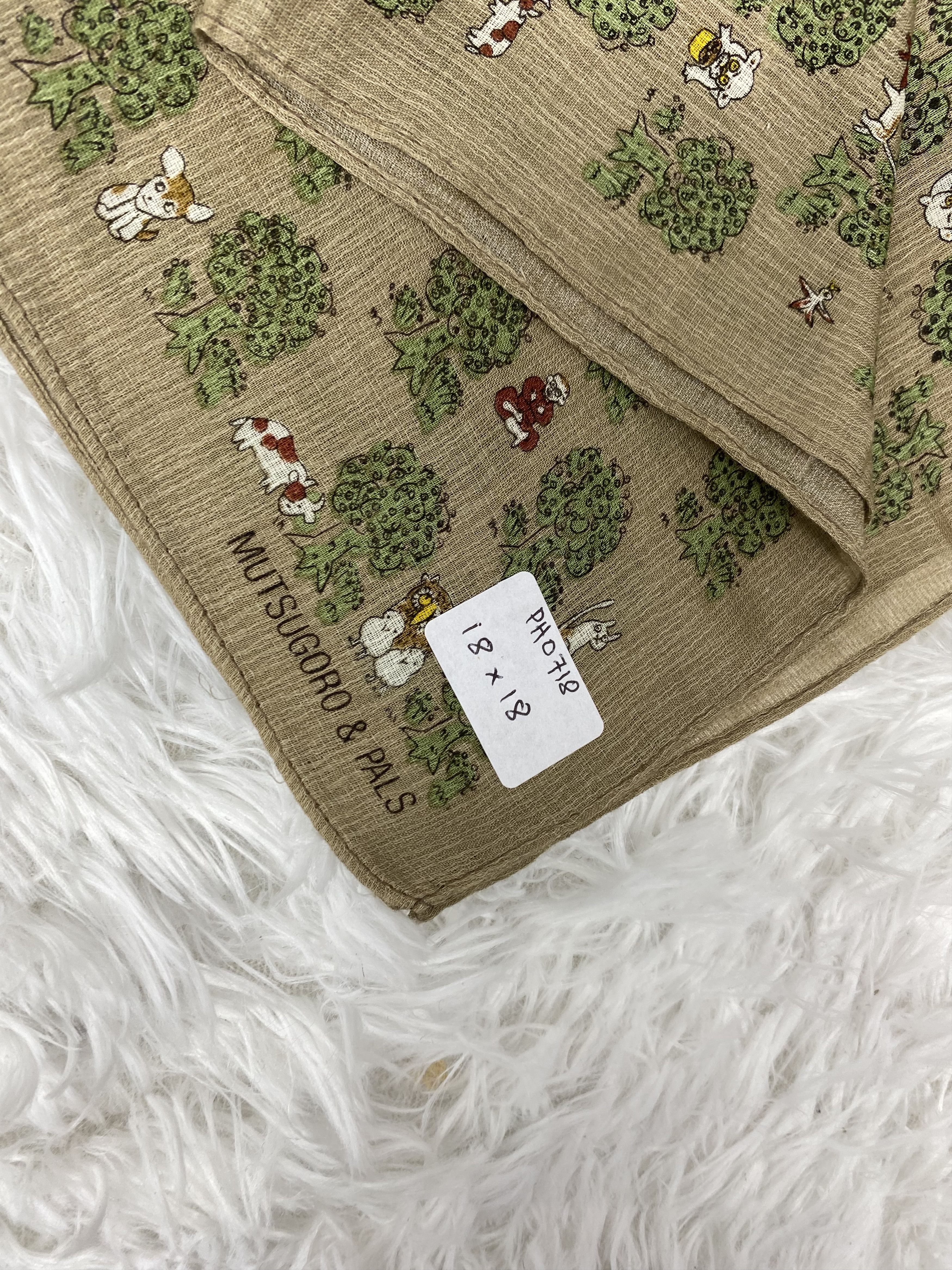 Vintage Vintage Mutsugoro & Pals Handkerchief Neckerchief PH0718 Size ONE SIZE - 2 Thumbnail