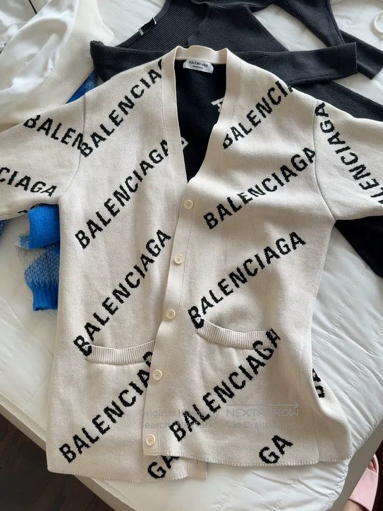 Balenciaga Balenciaga Knit sweater jacket Size US S / EU 44-46 / 1 - 1 Thumbnail