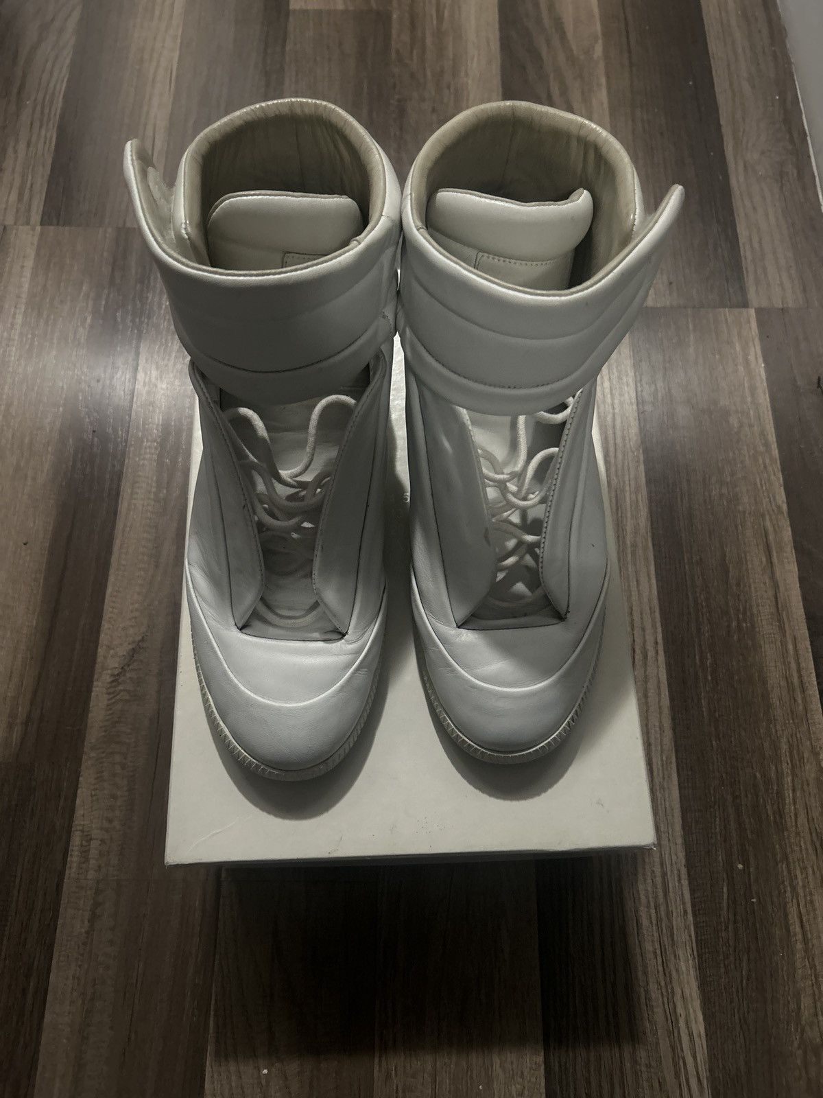 Maison Margiela Margelia Future High Top Size US 11 / EU 44 - 2 Thumbnail