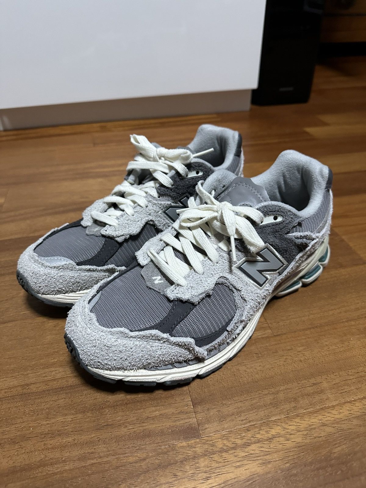 New Balance New Balance 2002 R Protection Pack Size US 8.5 / EU 41-42 - 2 Thumbnail