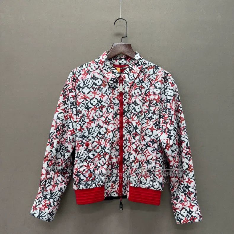 Louis Vuitton Old flower full print color matching red and