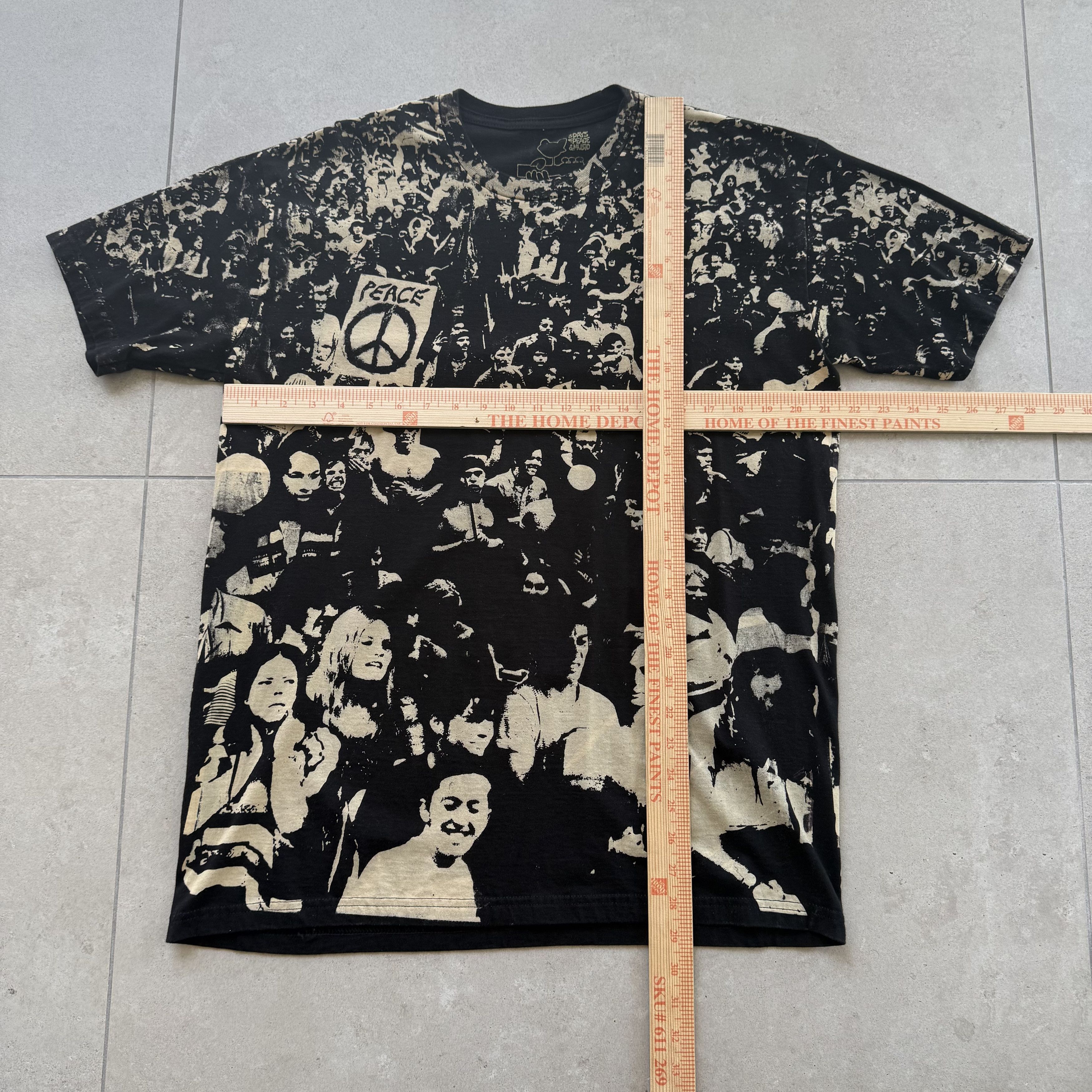 Band Tees 2009 Woodstock AOP Shirt Size US L / EU 52-54 / 3 - 5 Thumbnail