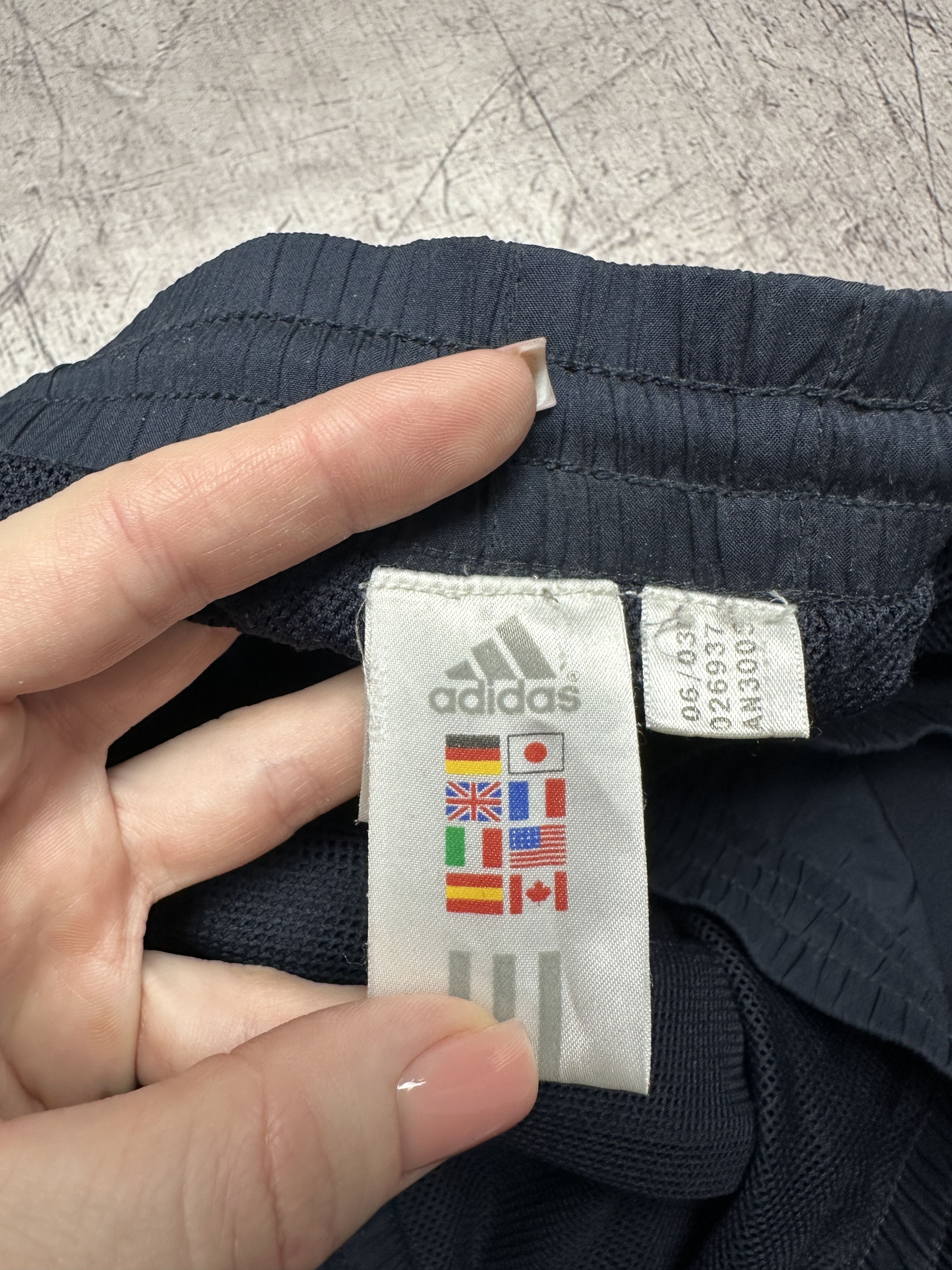 Adidas Adidas Vintage Mens Nylon Track Pants Size US 34 / EU 50 - 6 Thumbnail