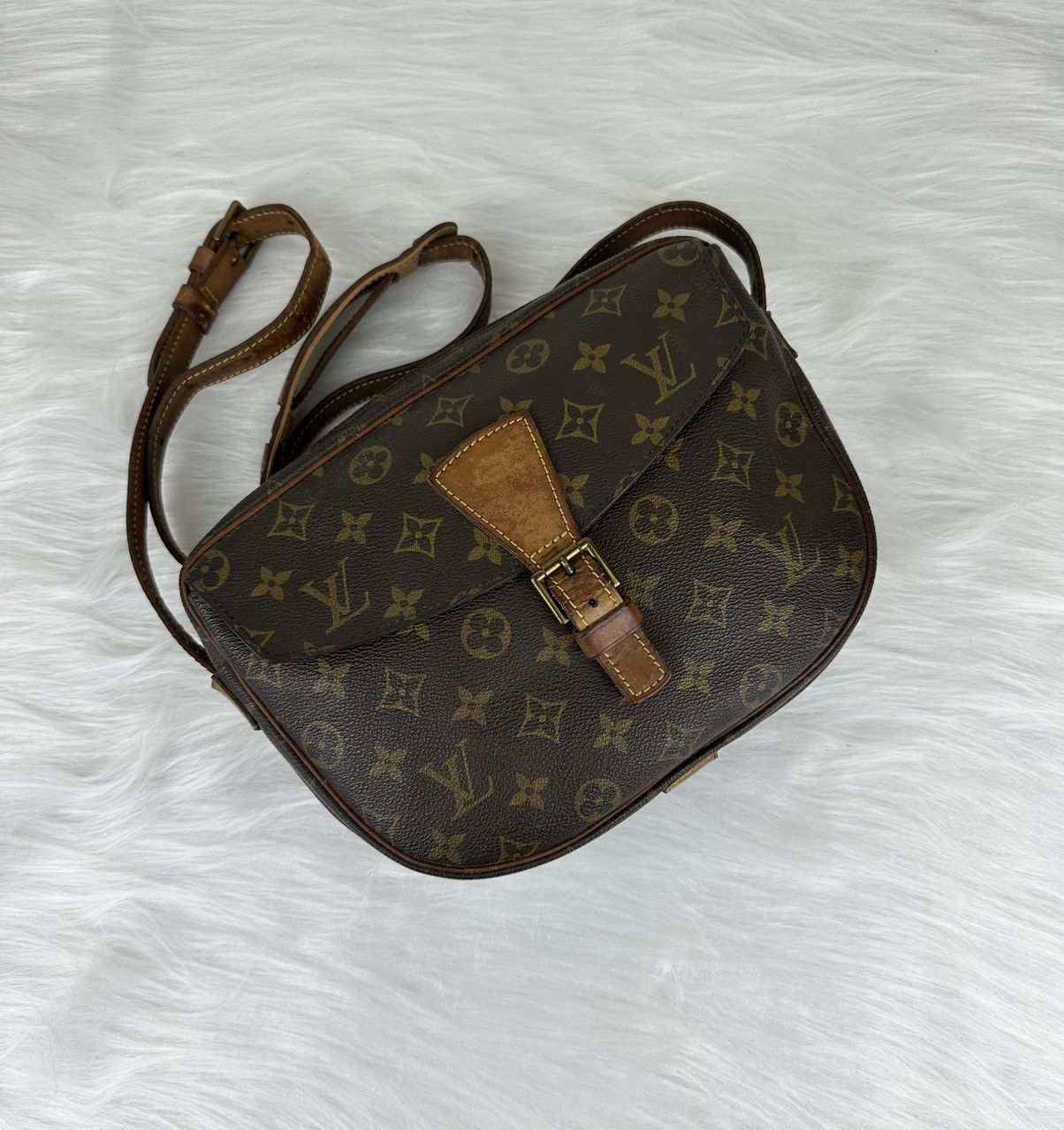 Louis Vuitton Jeune Fille MM shoulder Bag