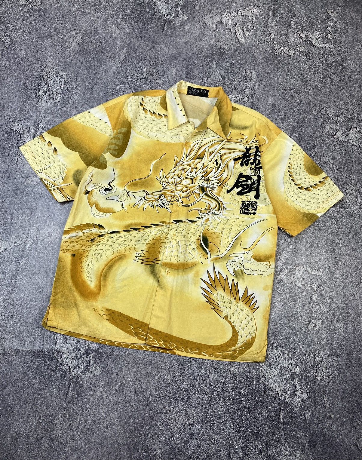 Japanese Brand VTG 00d Dragon Shirt Japanese Brand Y2K Streetwear Size M Size US M / EU 48-50 / 2 - 2 Thumbnail