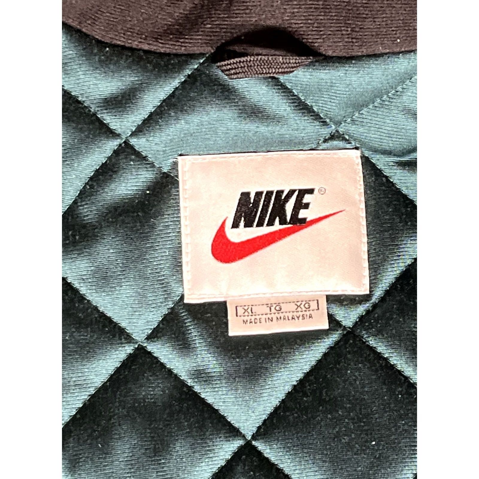 Nike VINTAGE Nike Jacket Mens XL Quilted Heavy Parka Coat Green Big Swoosh 90s Size US XL / EU 56 / 4 - 4 Thumbnail