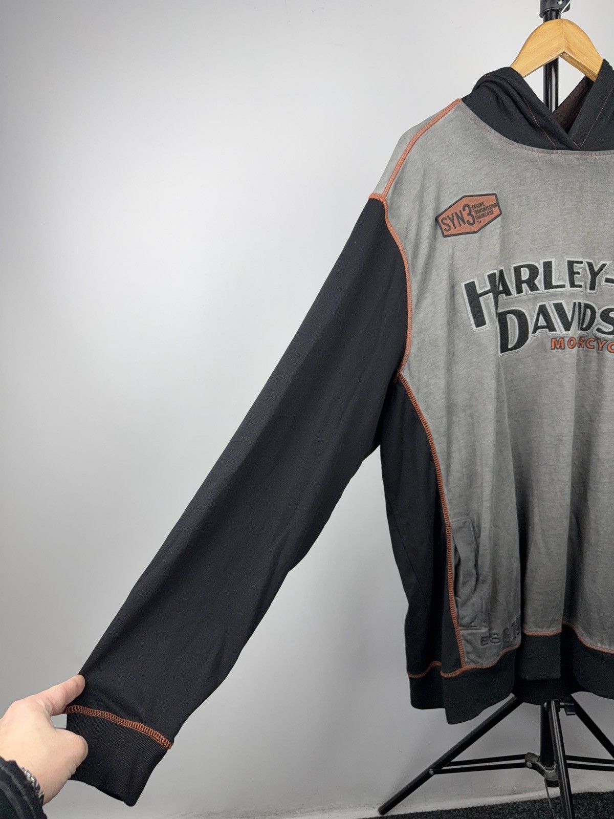 Harley Davidson Retro 00s Harley-Davidson Two-Tone Embroidered Eagle Hoodie Size US XXL / EU 58 / 5 - 6 Thumbnail