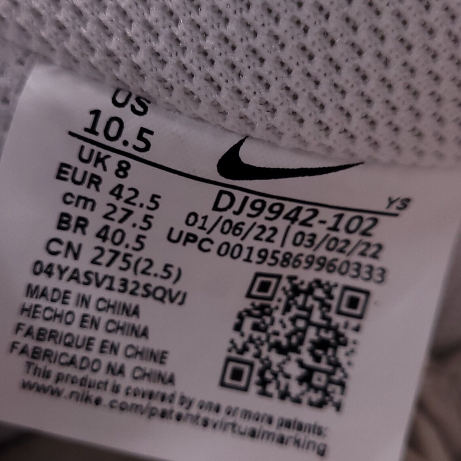 Nike Nike Air Force 1 '07 ESS Shoe Womens Size 10.5 DJ9942-102 Size US 10.5 / IT 40.5 - 8 Thumbnail