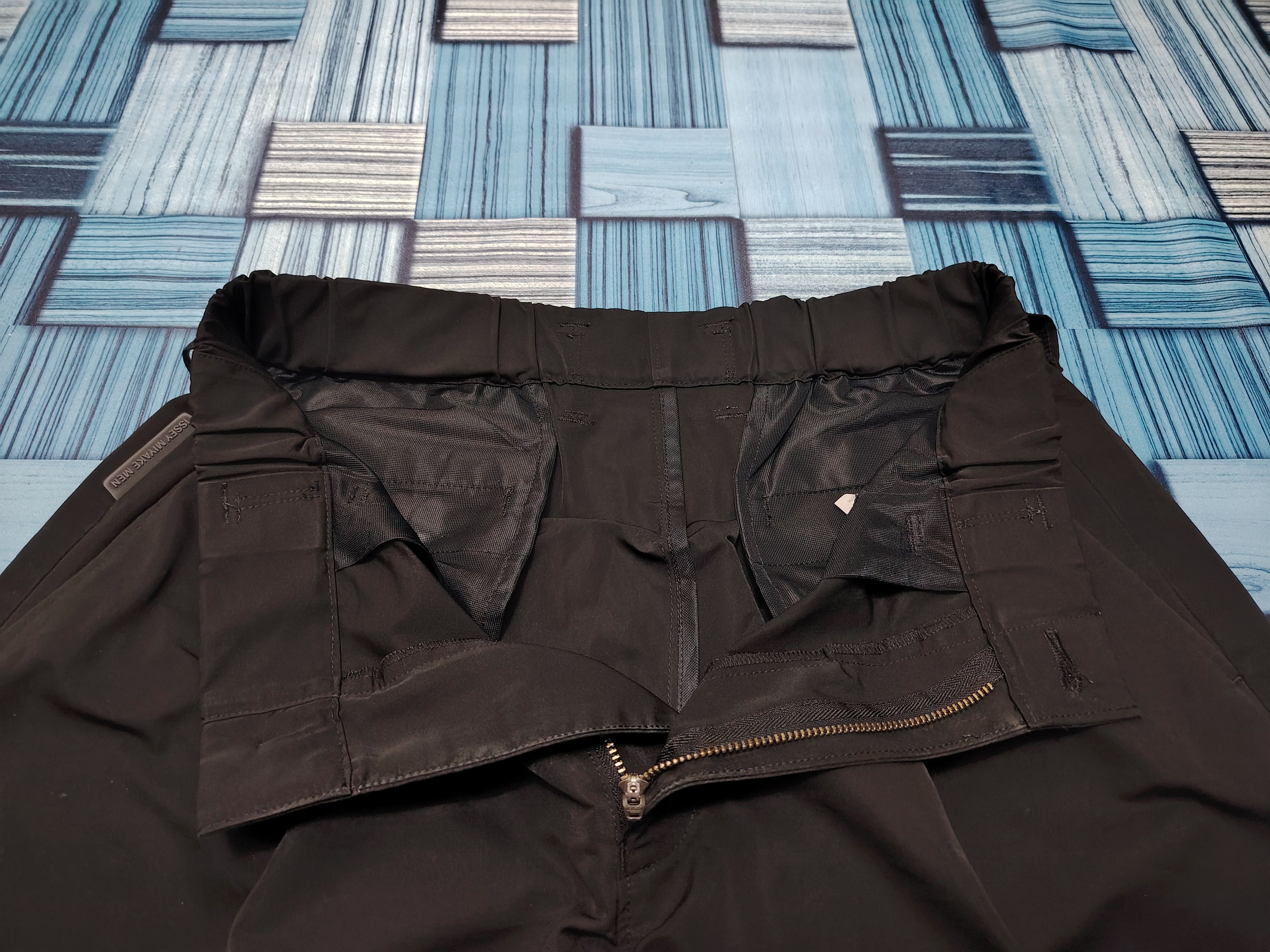 Issey Miyake Issey miyake men relaxed black pants Size US 29 - 9 Thumbnail