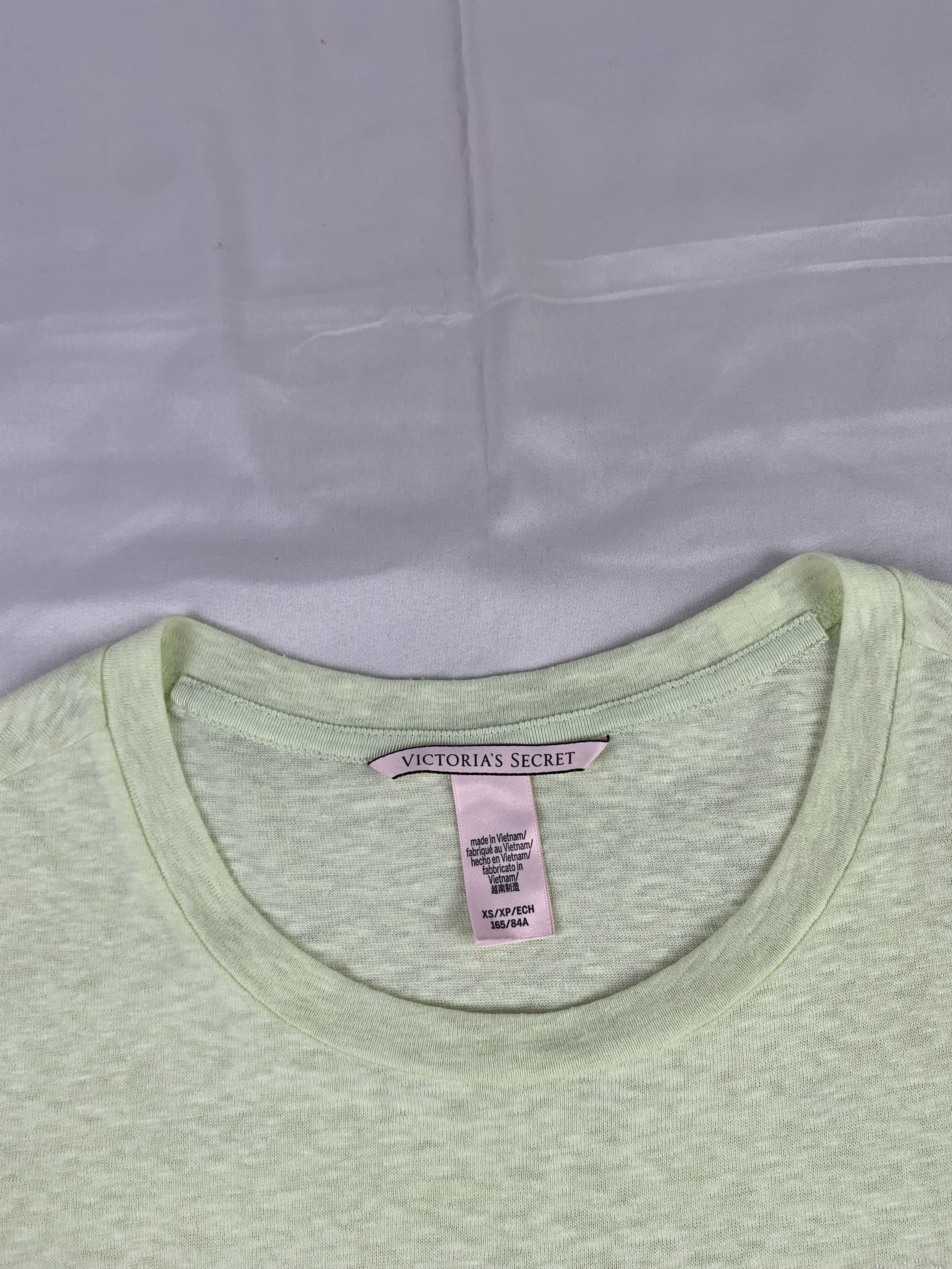 Victoria's Secret Victoria's Secret Soft Green Flower Tee (Fit M) Size M / US 6-8 / IT 42-44 - 6 Thumbnail