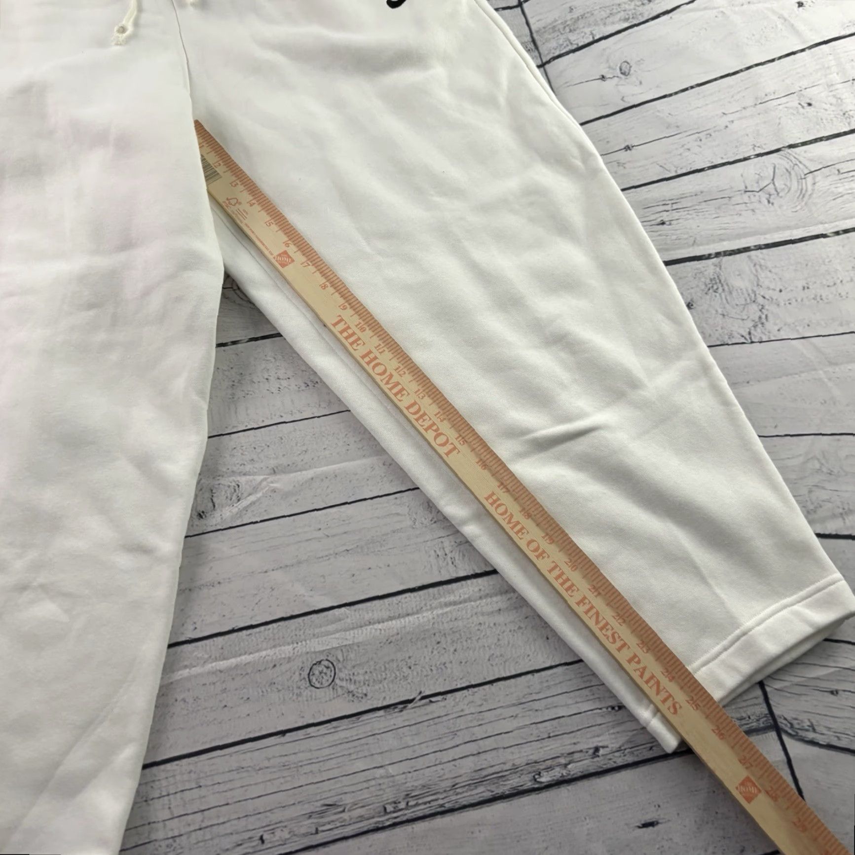 Nike Nike Sweatpants Womens Large White Loose Fit High Rise Size 36" / US 14 / IT 50 - 2 Thumbnail