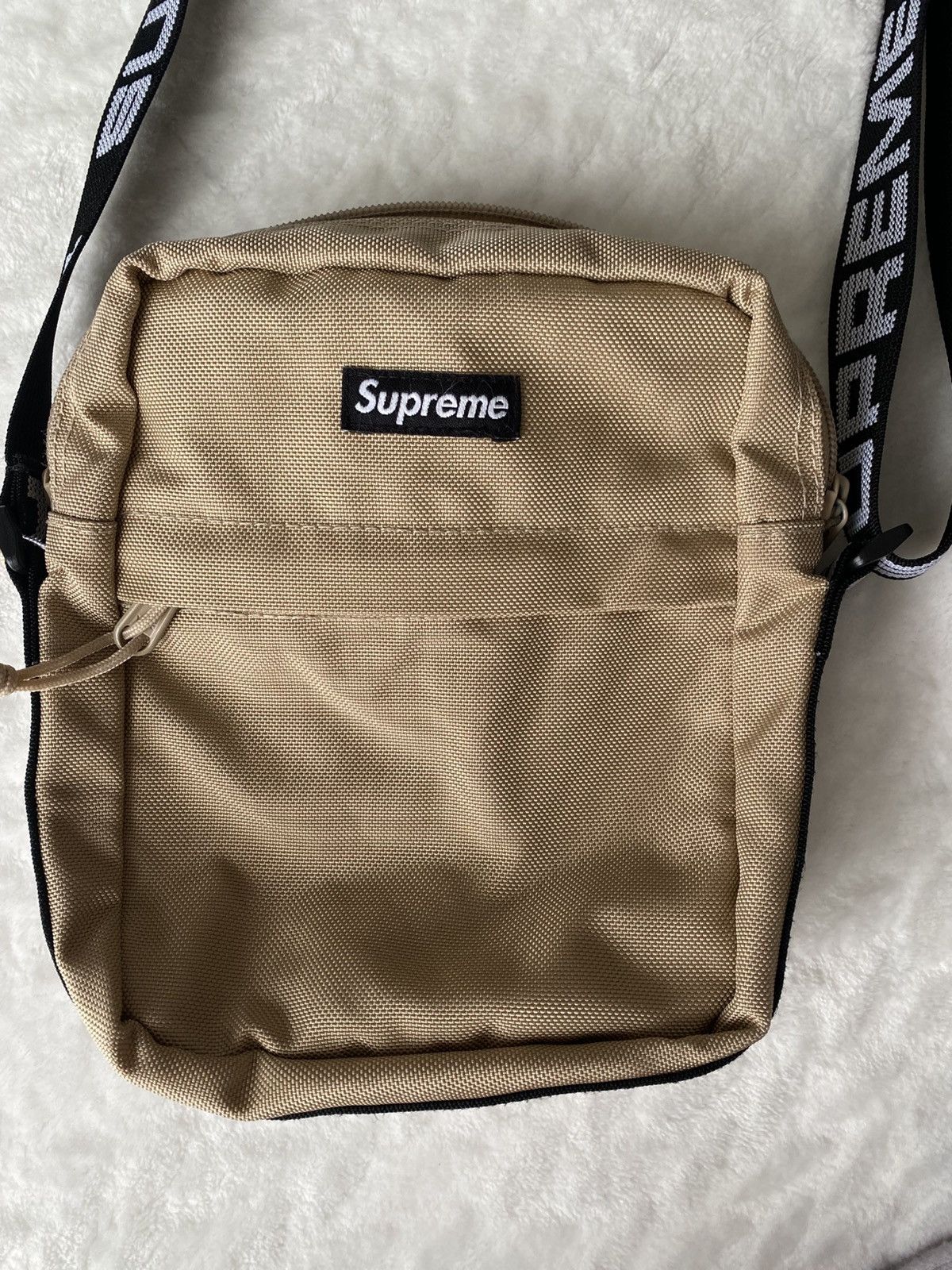 Supreme Supreme Beige Crossbody Bag Size ONE SIZE - 1 Thumbnail
