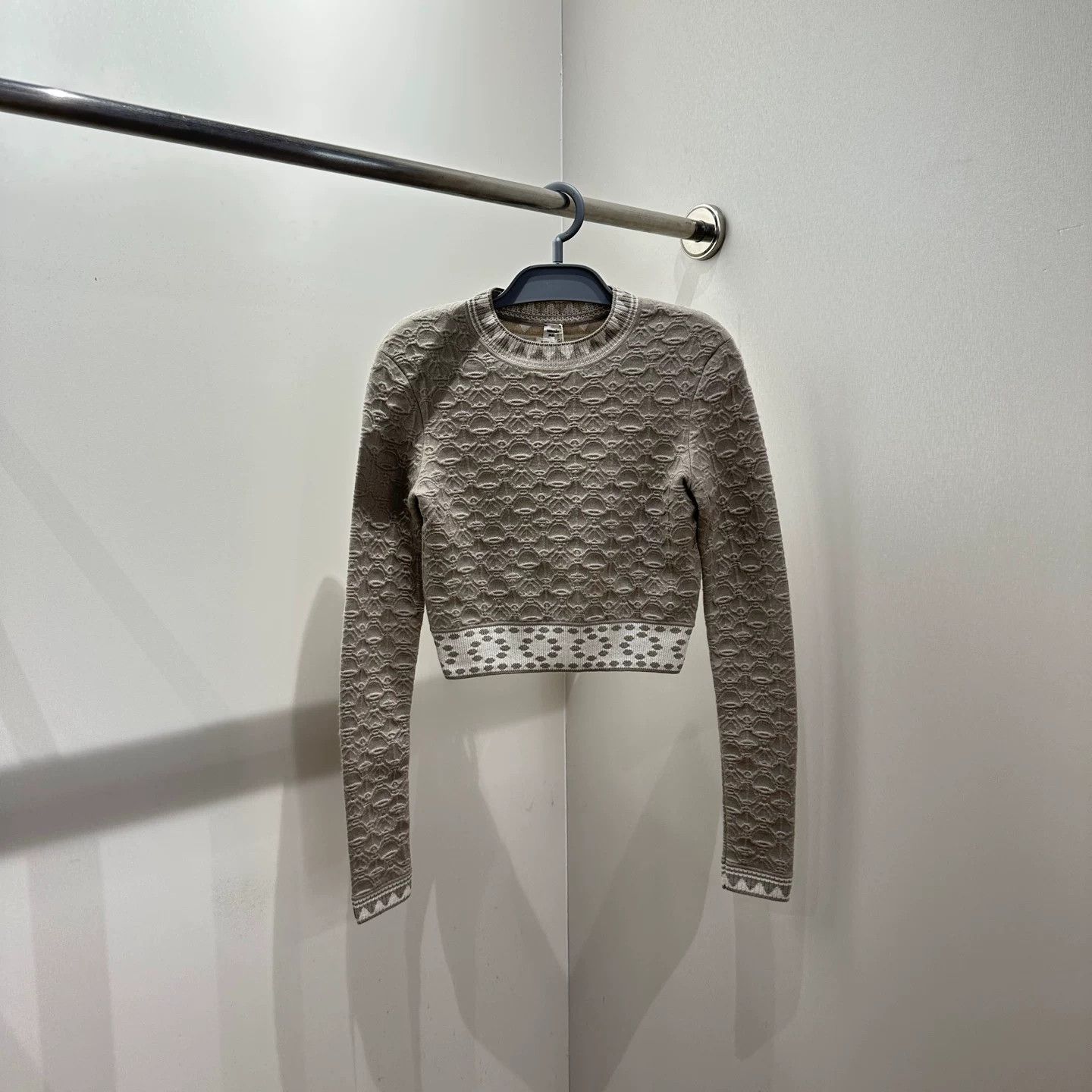 Hermes Hermes Printed Graphic Sweater it_34 Women Size XXS / US 00 / IT 34 - 1 Thumbnail