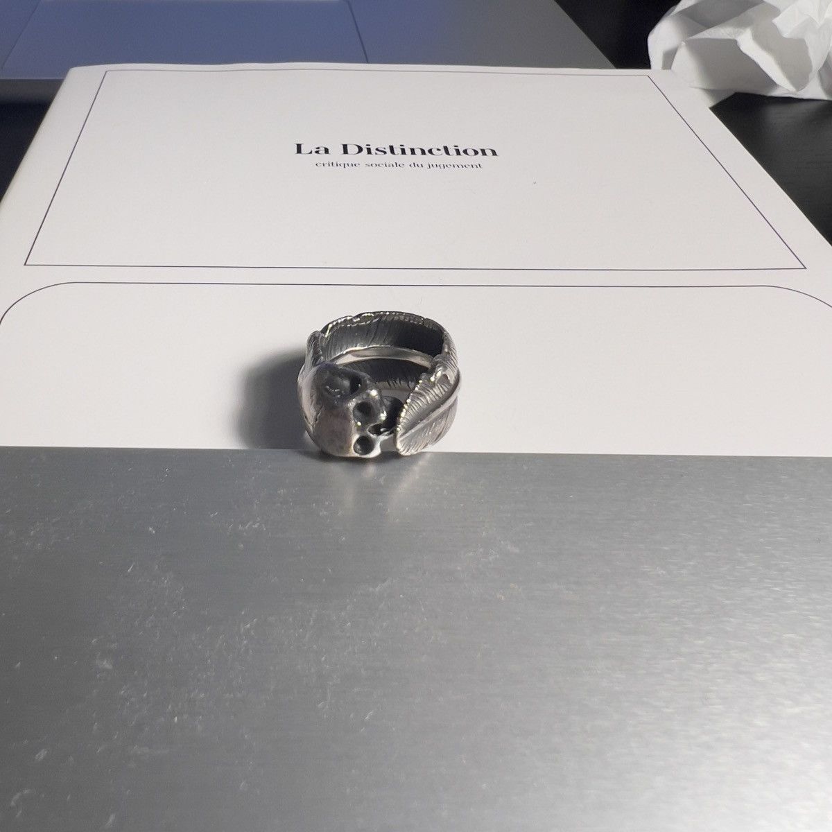 Number (N)ine ss04 feather skull ring Size ONE SIZE - 2 Thumbnail