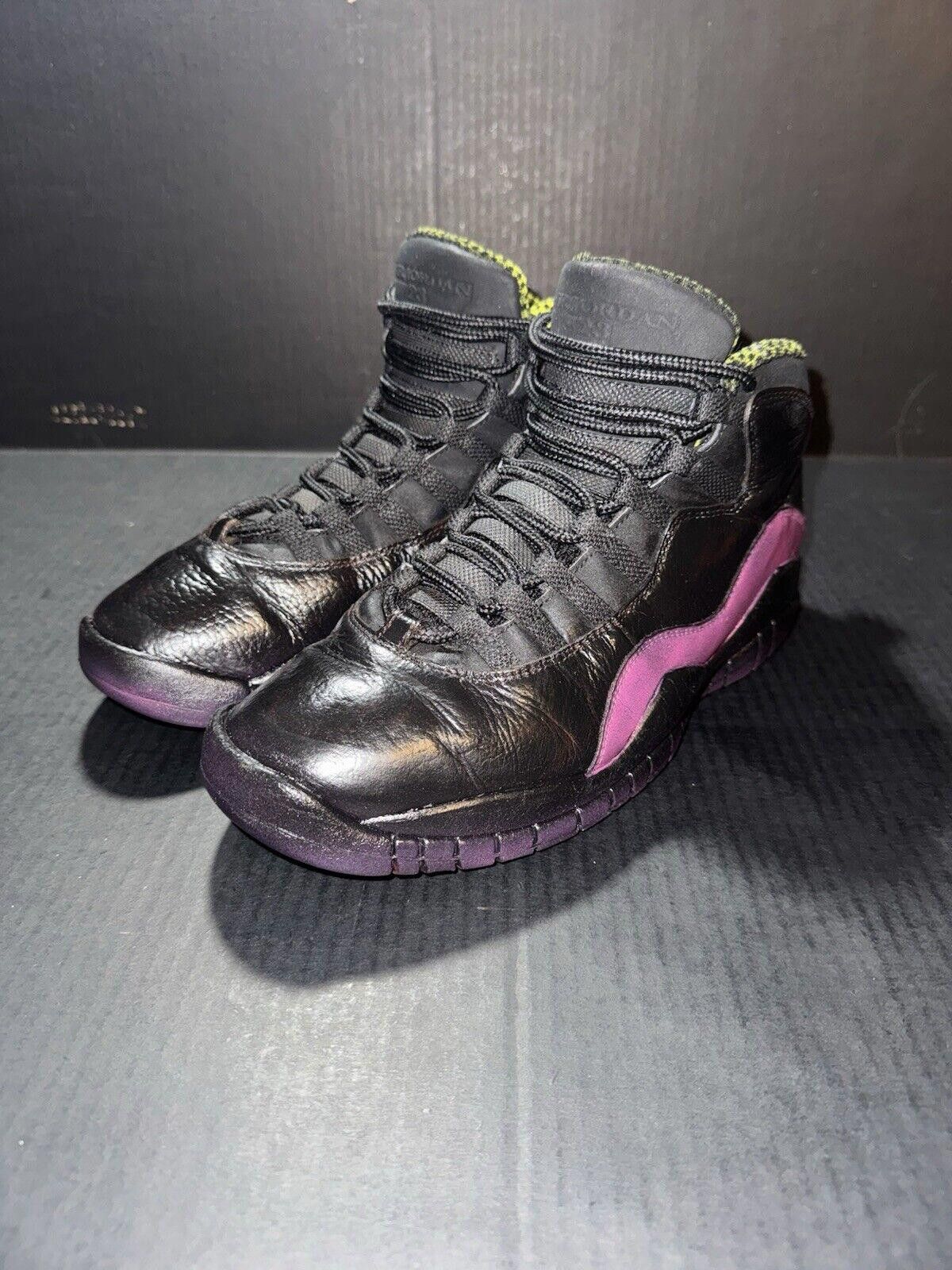 Jordan Brand LAKERS Nike Air Jordan 10 Retro Venom - 310805-033 - Sz 9.5 Size US 9.5 / EU 42-43 - 4 Thumbnail