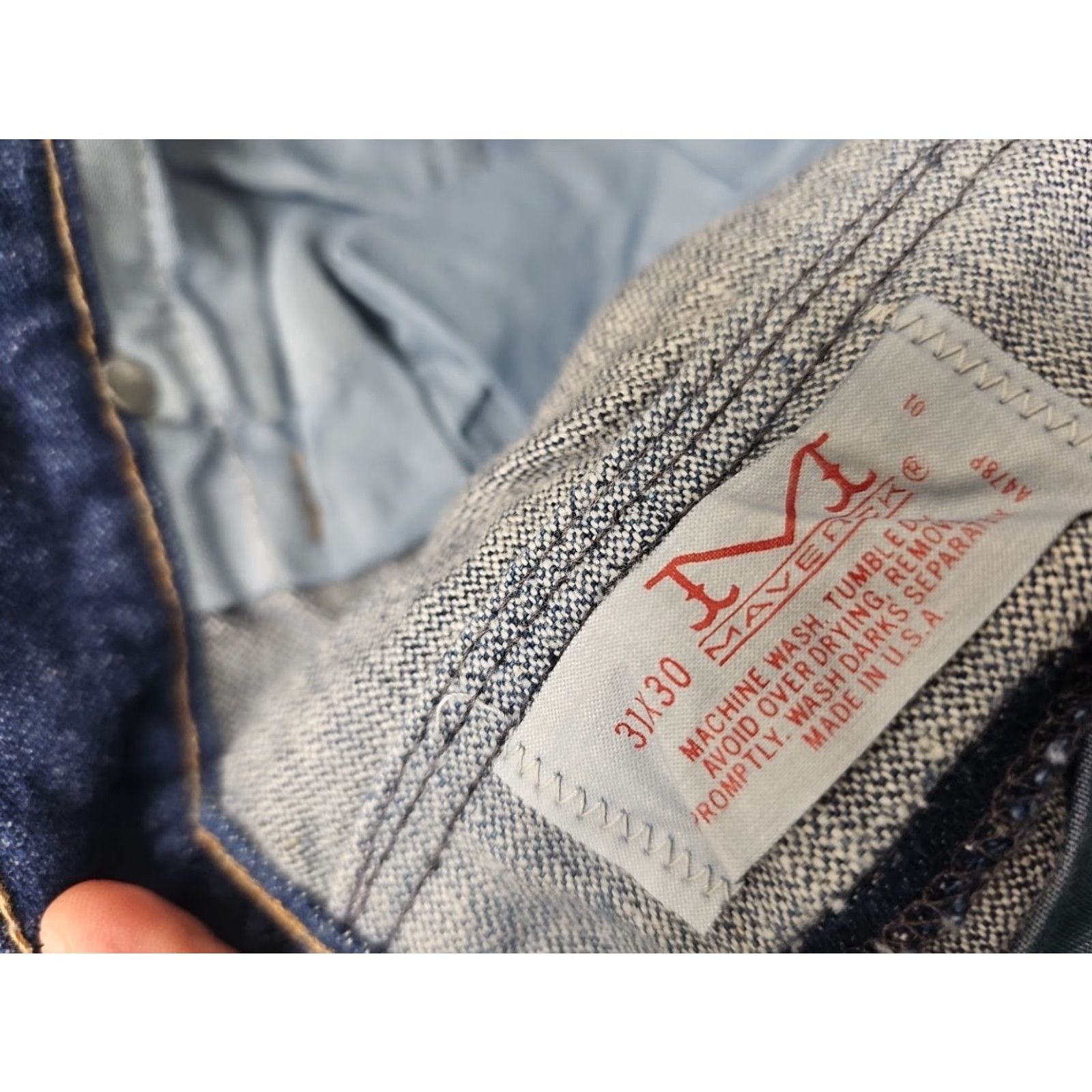 Denime VINTAGE Maverick Jeans Denim 31x30 5-Pocket USA Straight Mens Blue 80s 70s Workwear Ranch Americana Deadstock Real measurements 30x29.5 Size US 31 - 7 Thumbnail