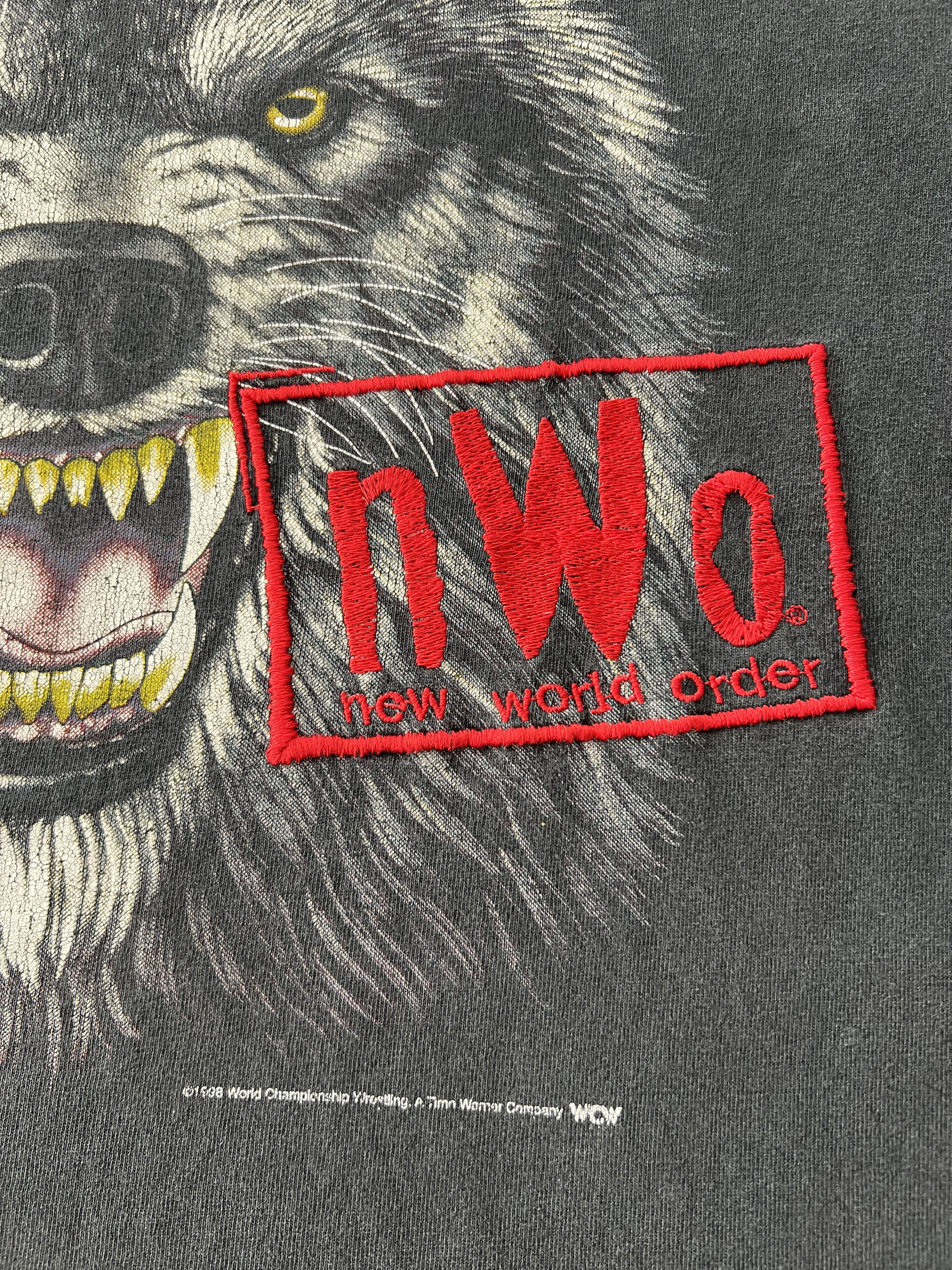 WWE Vintage 1998 NWO New World Order Wolf WWE Black T-shirt Size US XL / EU 56 / 4 - 5 Thumbnail
