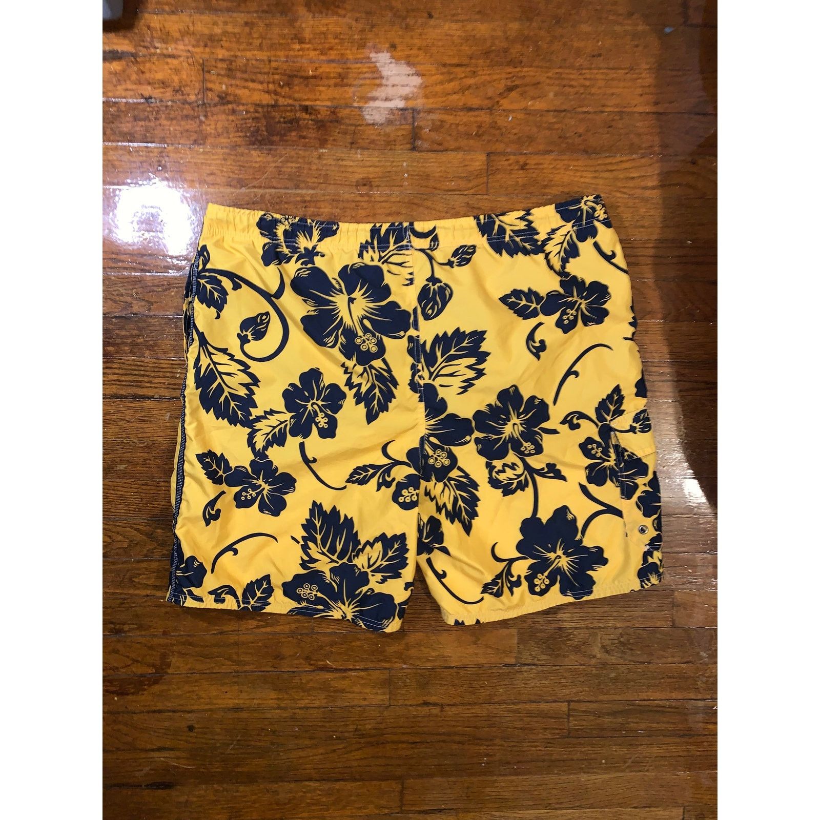 Old Navy Vintage Y2K Old Navy Swim Trunks L Yellow Floral Cargo Size US 38 / EU 54 - 7 Thumbnail