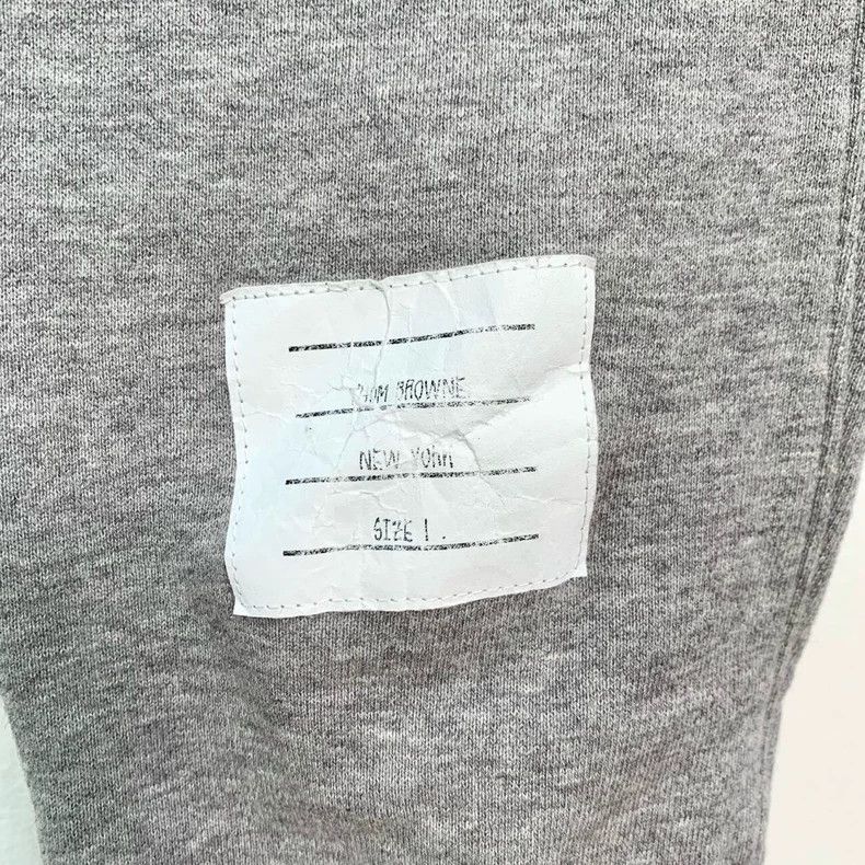Thom Browne Thom Browne Size 1 Classic four-bar casual pants sweatpant Size US 28 / EU 44 - 5 Thumbnail