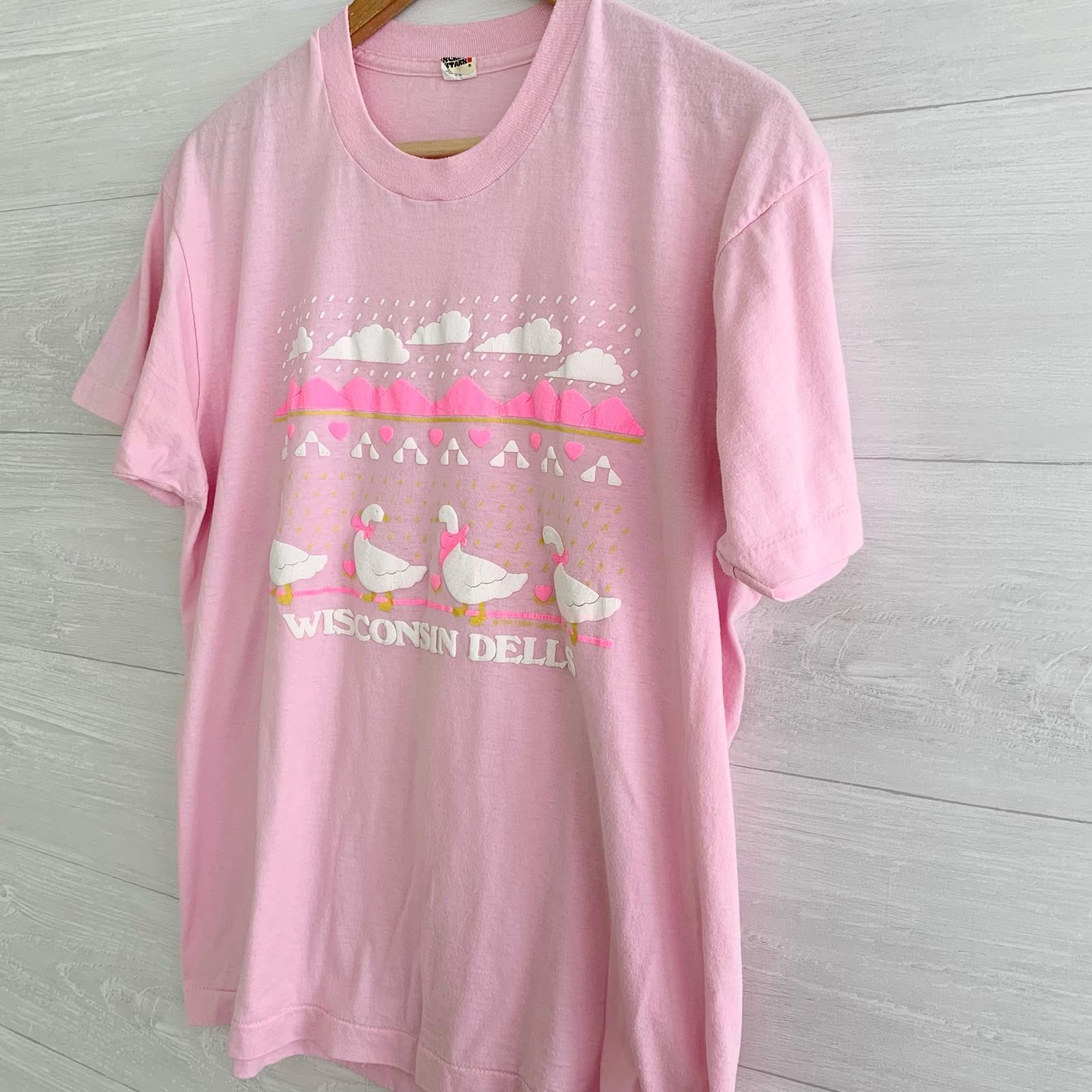 Designer Vintage Wisconsin Dells Pink Puffy paint t-shirt XL Size XL / US 12-14 / IT 48-50 - 4 Thumbnail