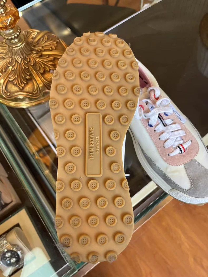 Thom Browne Thom Browne White sneakers with white and pink colors Size US 7 / EU 40 - 6 Thumbnail