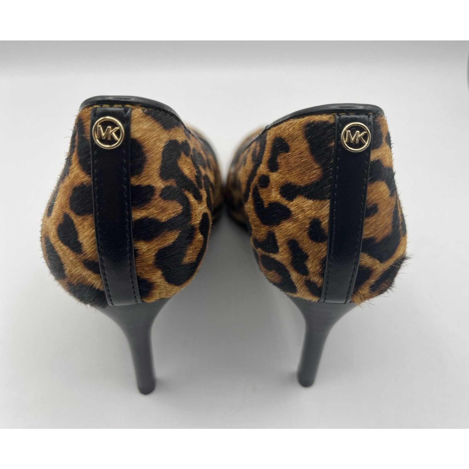 Michael Kors Michael Kors Alina Flex Pump Cheetah Haircalf 6.5, Pointed Size US 6.5 / IT 36.5 - 10 Thumbnail