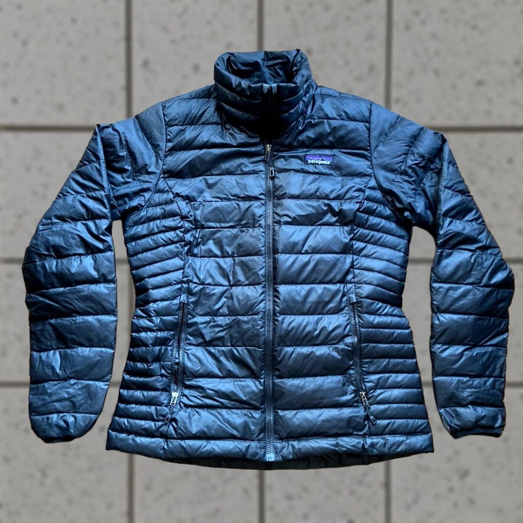 Patagonia Patagonia Down Sweater Womens Small Black Puffer Jacket Full Zip 84683 Size S / US 4 / IT 40 - 1 Thumbnail