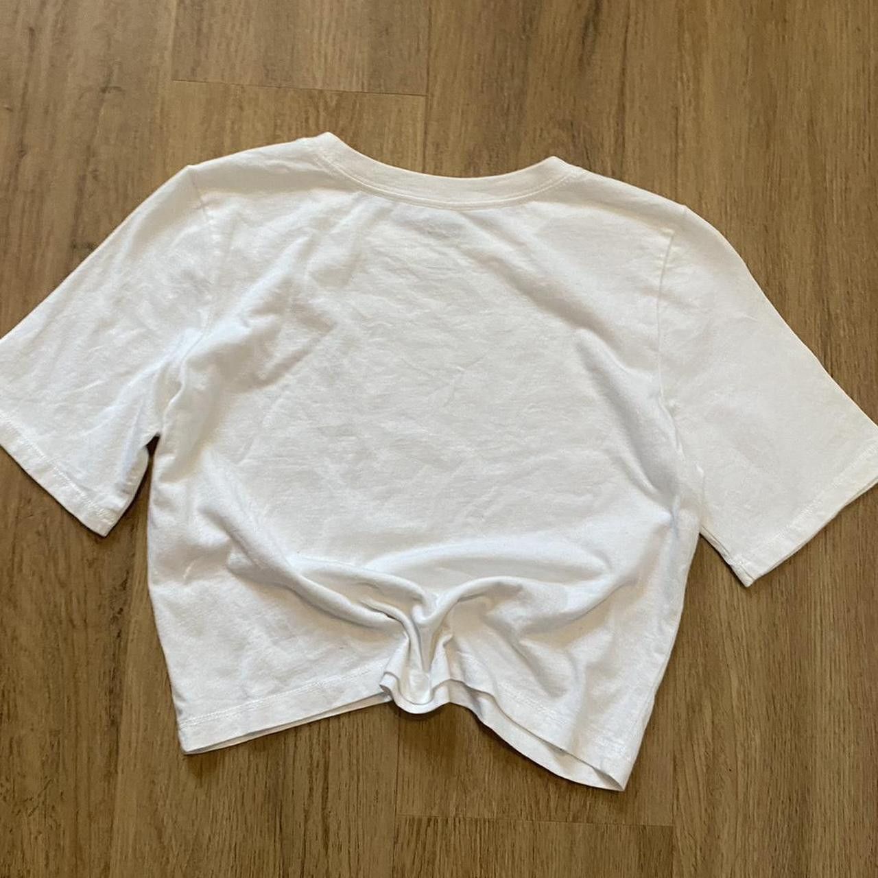 Levi's Levi's white crop top #croptop Premium Boxy Size US XXS / EU 40 - 2 Thumbnail