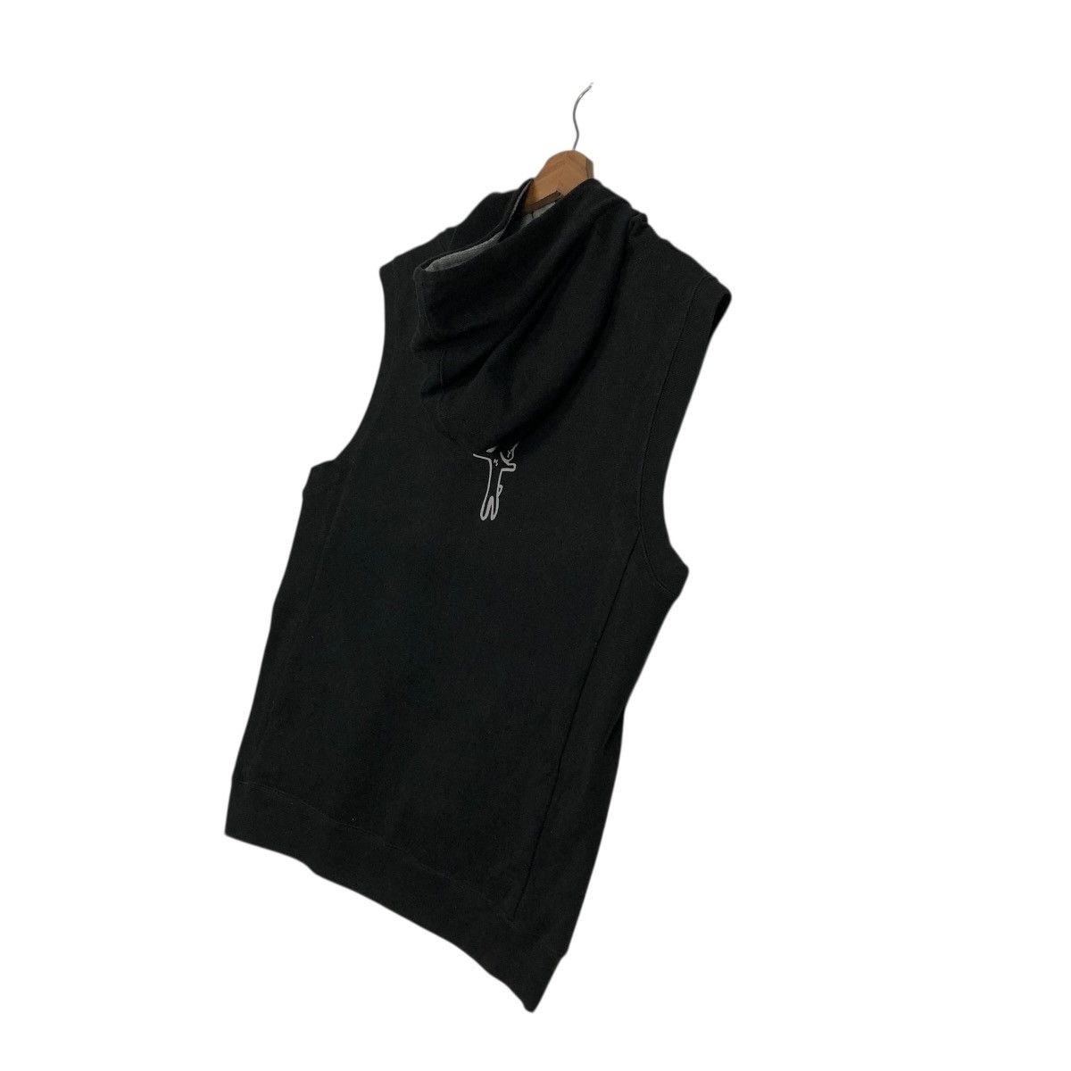 Japanese Brand 🔥SLEEVELESS TANKTOP HOODIE MISCHIEVOUS BIG LOGO PUNK STYLE Size US M / EU 48-50 / 2 - 13 Thumbnail