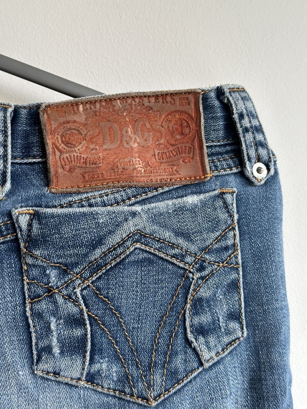 Dolce & Gabbana 90s Dolce & Gabbana Denim Jeans Shorts Blue Women's Size 24 Size 24" / US 00 / IT 34 - 8 Thumbnail