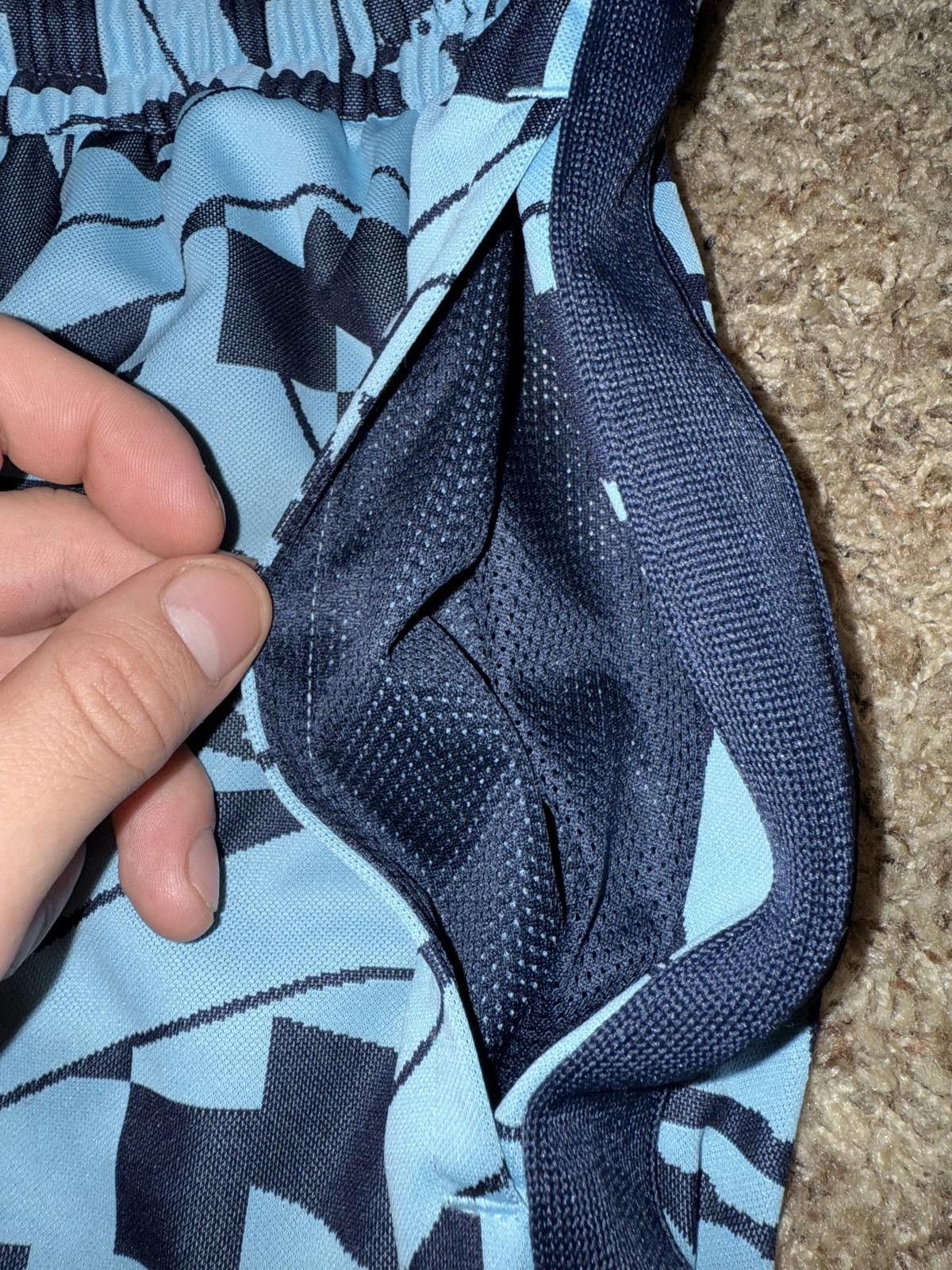 Nike Nike Men’s Giannis DNA Dri-FIT 6" Basketball Shorts Sample Size US 32 / EU 48 - 2 Thumbnail