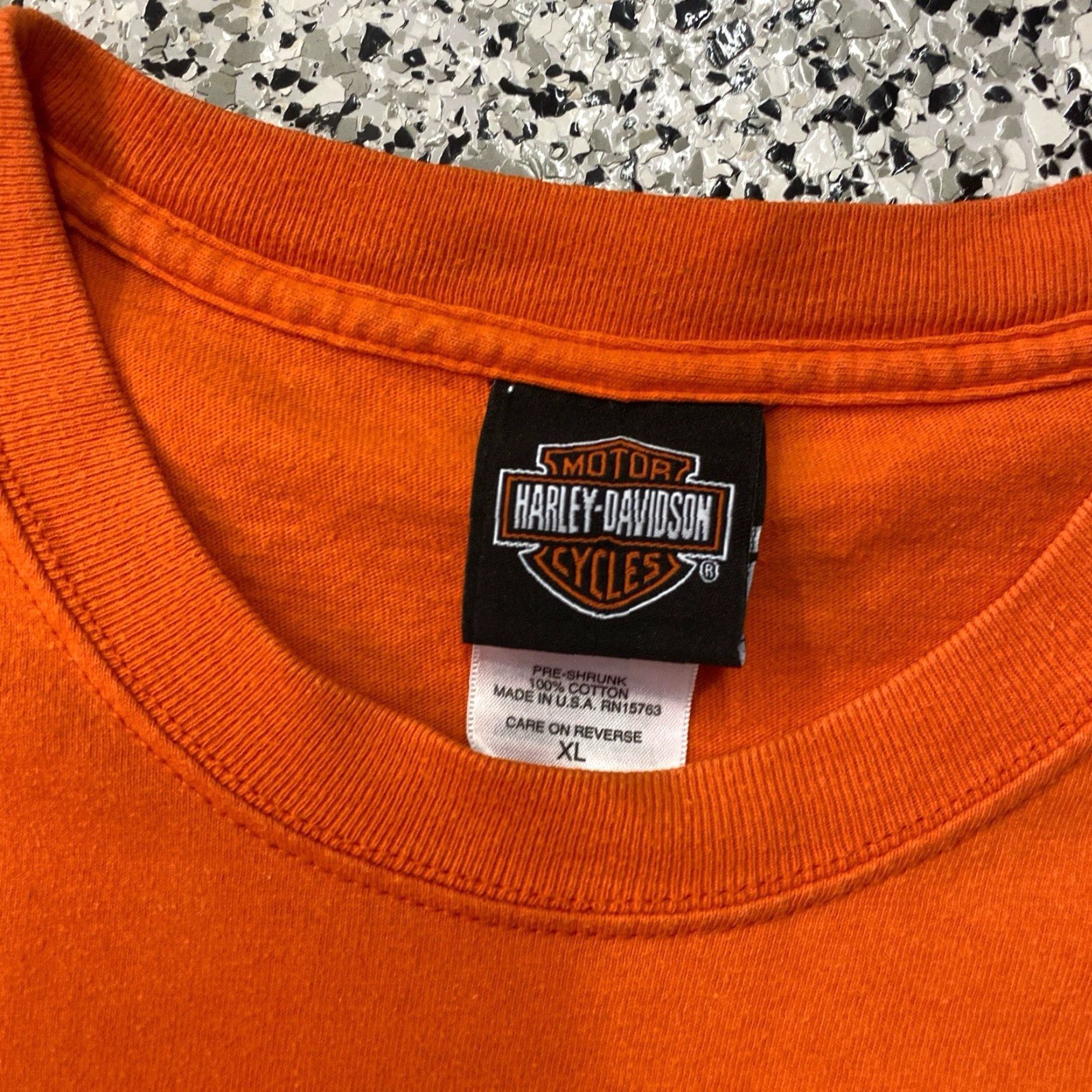 Harley Davidson VINTAGE Harley-Davidson Detroit Graphic T Shirt XL Orange Mens T-Shirt 90s Biker Motorcycle Logo Double-Sided Size US XL / EU 56 / 4 - 2 Thumbnail