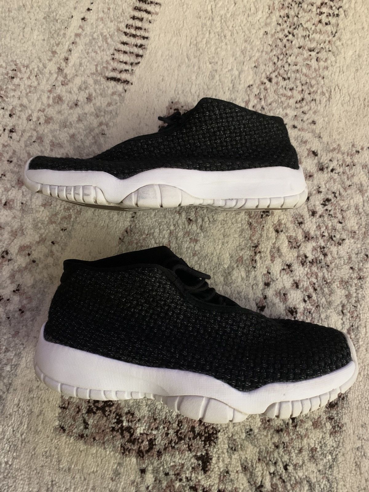 Nike Nike Air Jordan Future XI Size US 7 / EU 40 - 4 Thumbnail