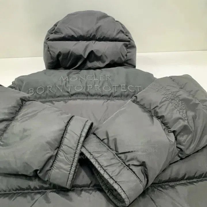 Moncler Moncler Kids Quilted Zip Hooded Down Jacket. Size US XS / EU 42 / 0 - 6 Thumbnail