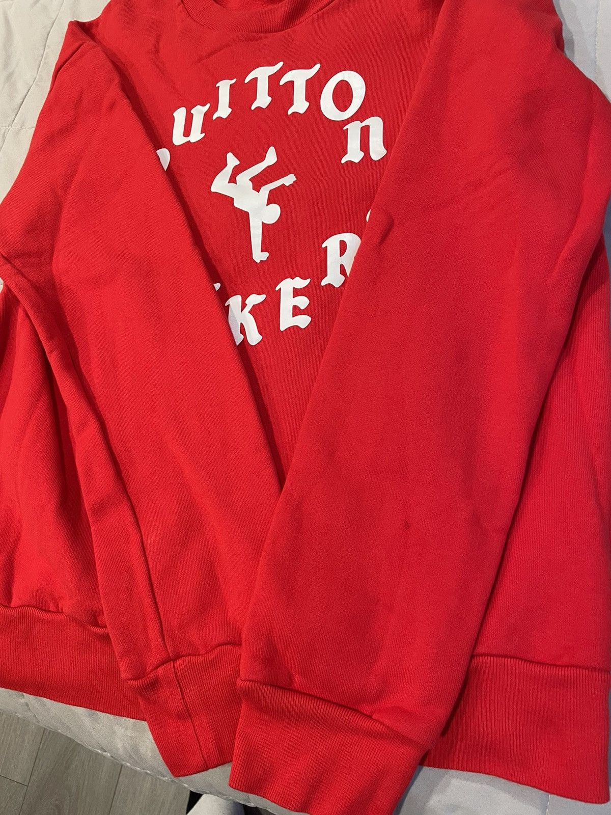 Louis Vuitton Louis Vuitton Amen Break Vuitton Rockers Red Crewneck Size US M / EU 48-50 / 2 - 5 Thumbnail