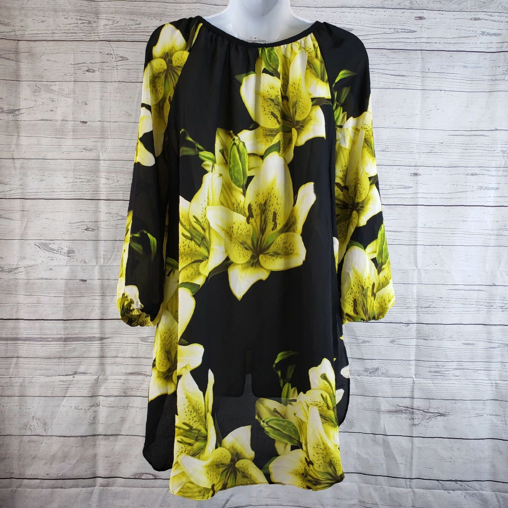 Vintage Yoana Baraschi Womens Blouse 3/4 Sleeve Size M Black Floral V-Neck Polyester Shirt Womens Size M / US 6-8 / IT 42-44 - 3 Thumbnail