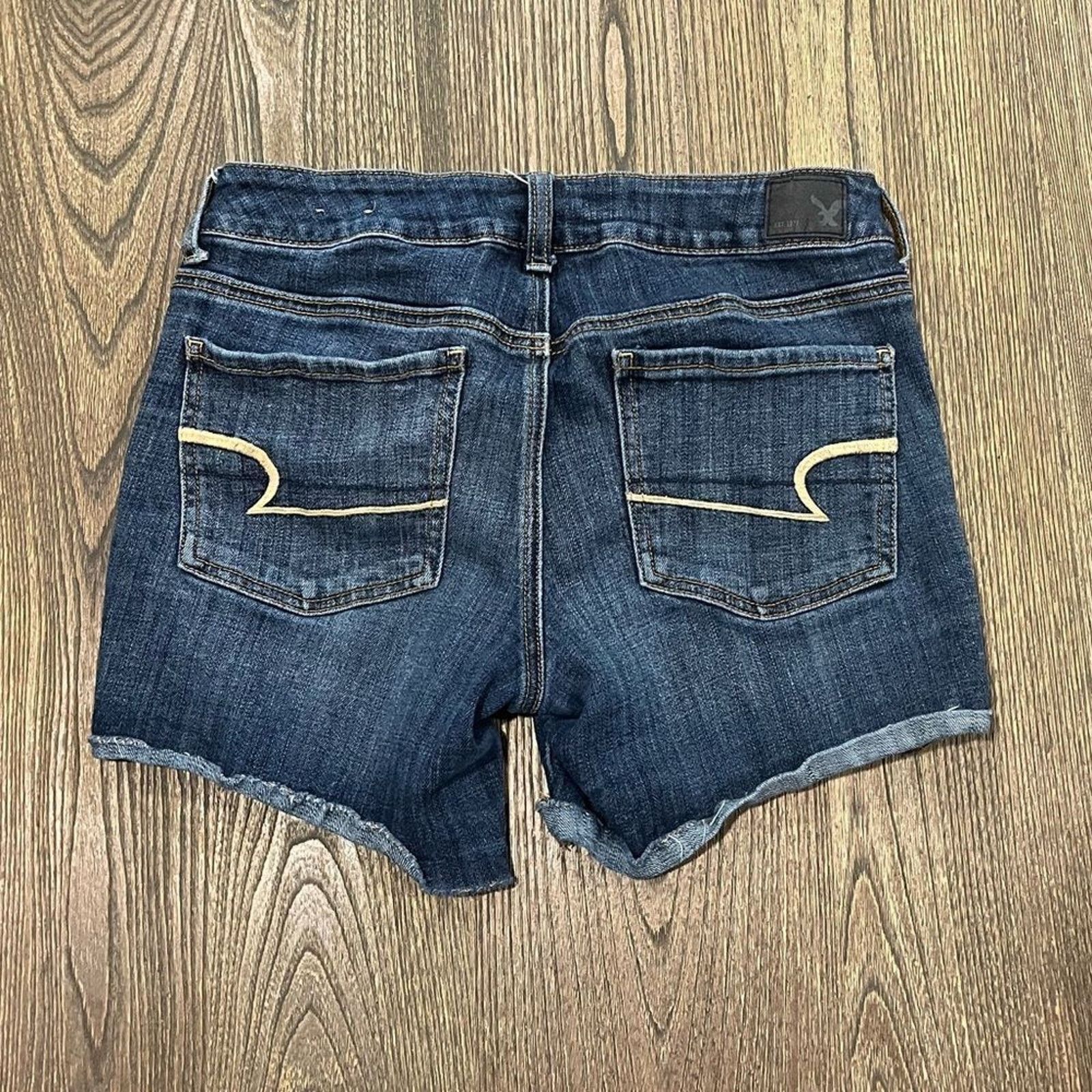 American Eagle Outfitters American Eagle Super Stretch Midi Shorts Mid Rise Whisker 6 Size 28" / US 6 / IT 42 - 6 Thumbnail