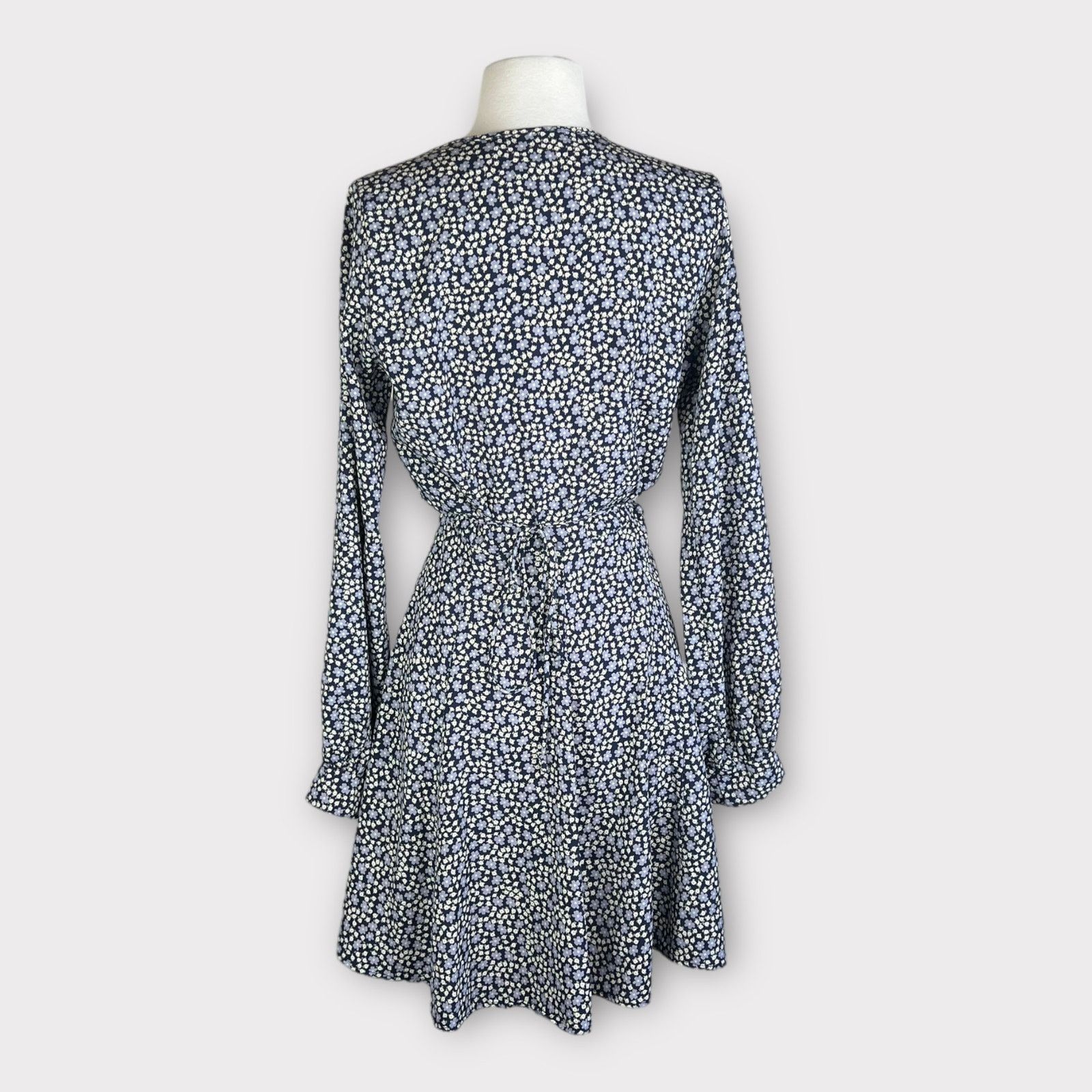 Nordstrom Honey Punch | Boho Floral Wrap Dress | Medium Size M / US 6-8 / IT 42-44 - 2 Thumbnail
