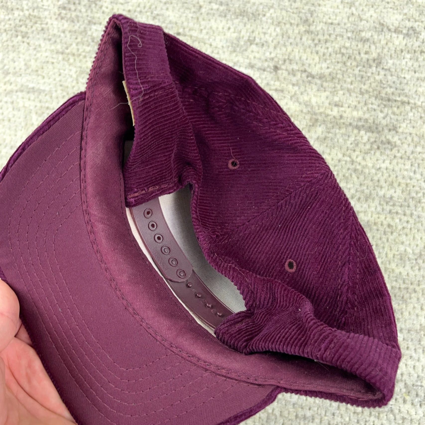 Vintage VINTAGE Red Wing Shoes Baseball Cap Hat Snapback Adjustable Corduroy Maroon 90s Retro Patriotic Men Size ONE SIZE - 4 Thumbnail