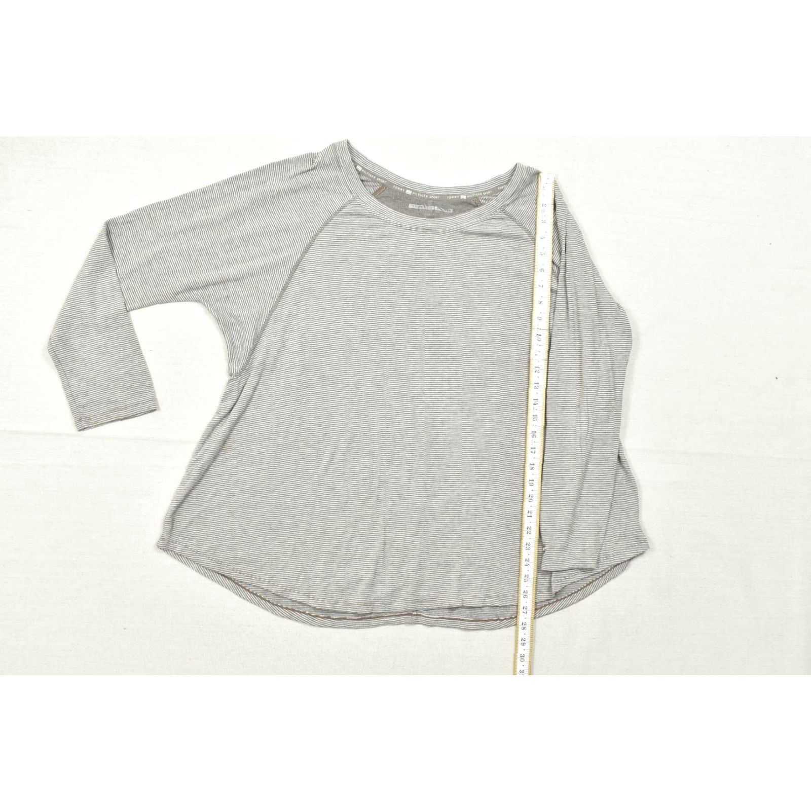 Tommy Hilfiger Tommy Hilfiger Sport Women's XL Gray White Striped Raglan 3/4 Sleeve Knit T-Shirt Size XL / US 12-14 / IT 48-50 - 5 Thumbnail