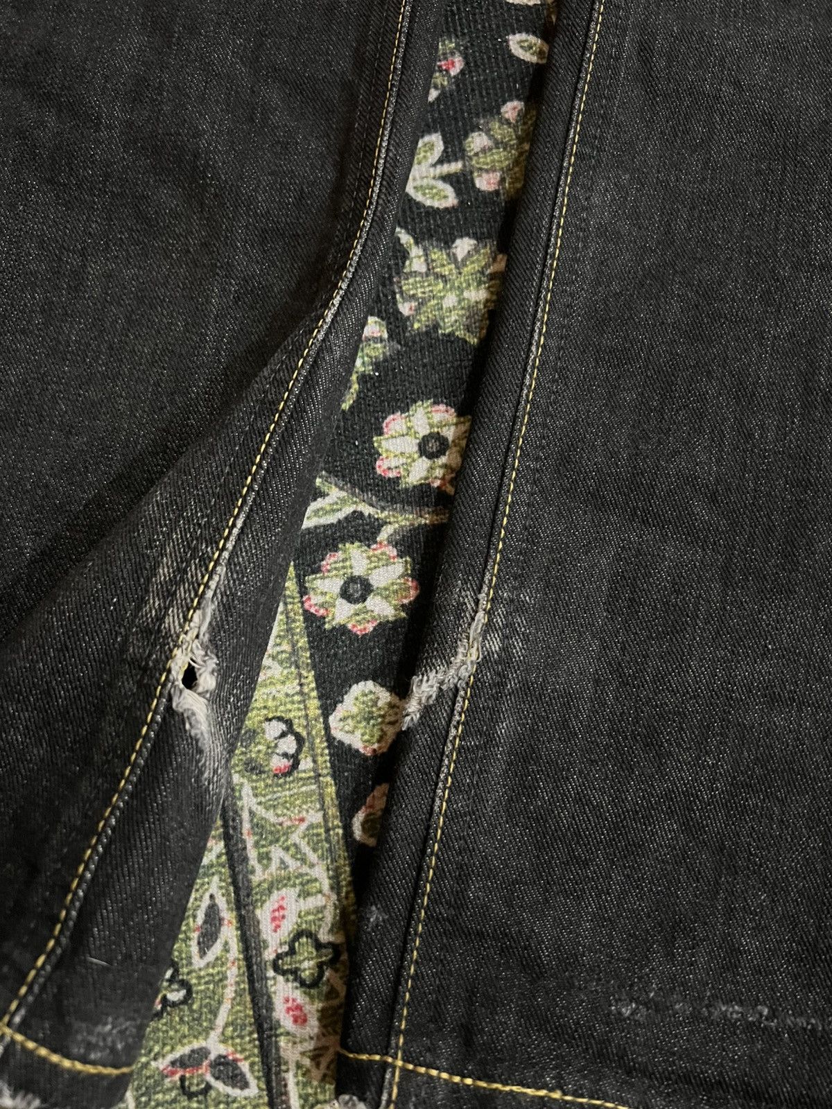 Japanese Brand Vintage 90’s style Lee Rider Super Black Distress Jeans Size US 33 - 8 Thumbnail