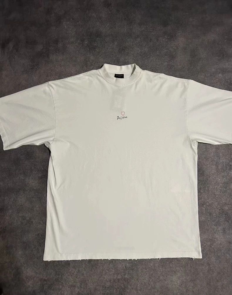 Balenciaga Balenciaga Qixi Love Embroidery Small logo Short Sleeve T Size US XS / EU 42 / 0 - 1 Thumbnail