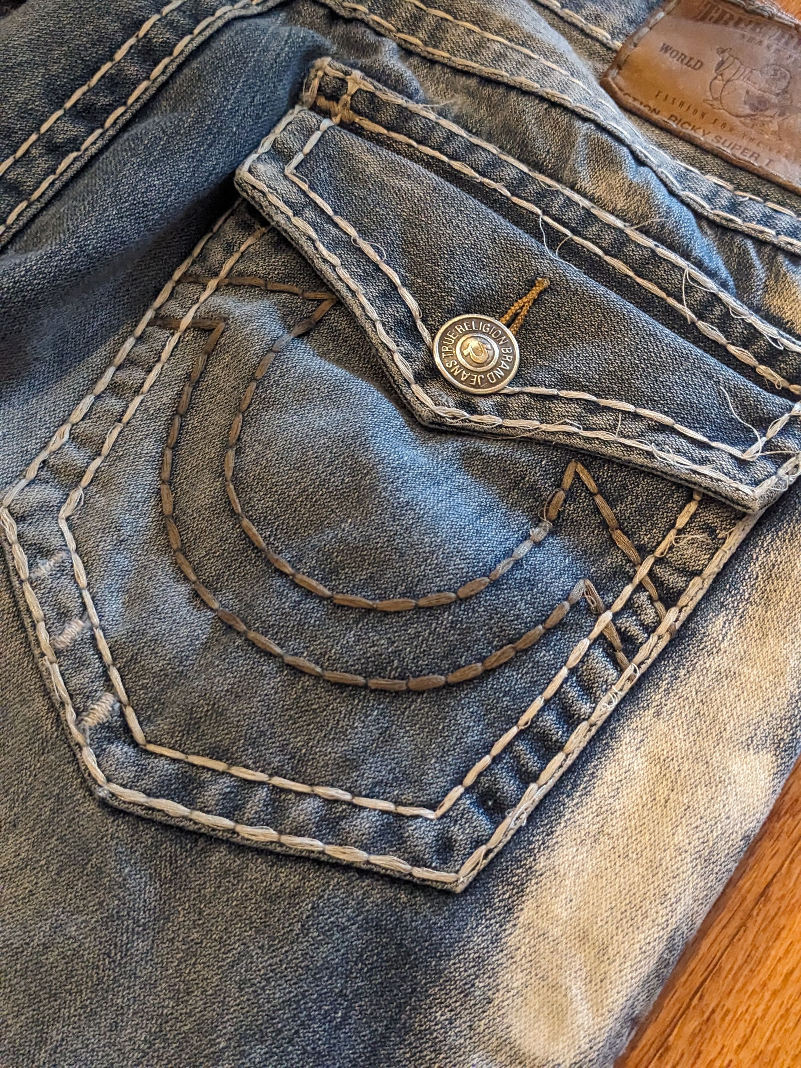 True Religion × Vintage Vintage Y2K True Religion 36x34 Ricky Super T Relaxed Denim Size US 36 / EU 52 - 2 Thumbnail