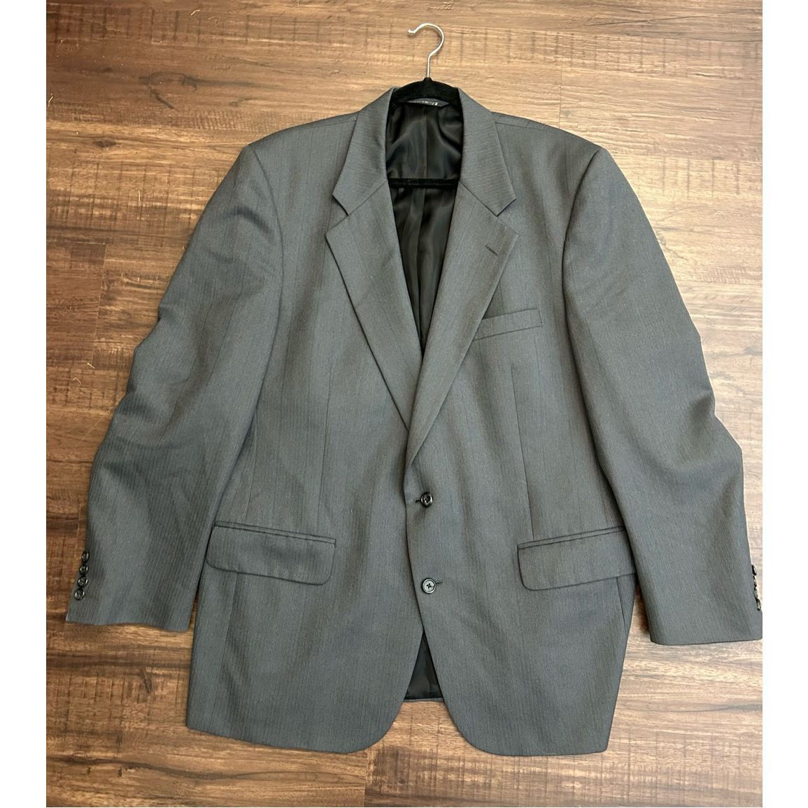 Burberry Burberry’s Pure Wool Gray Pinstripe Two-Button Blazer Sz 44R Size 44R - 9 Thumbnail