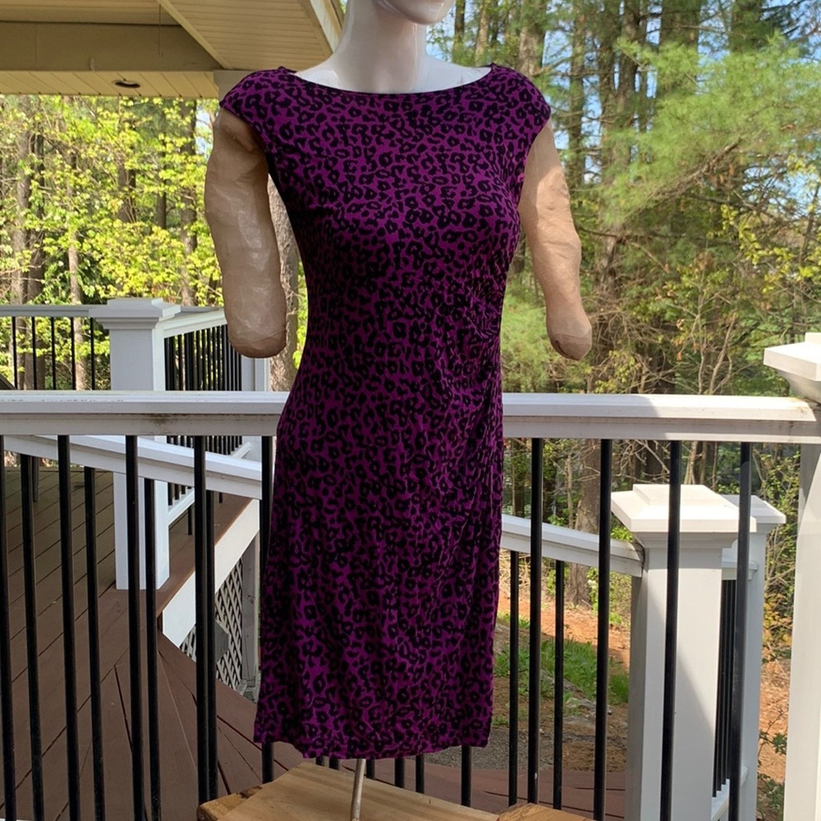 Loft Loft purple leopard print bodycon stretch knit dress Size M / US 6-8 / IT 42-44 - 3 Thumbnail