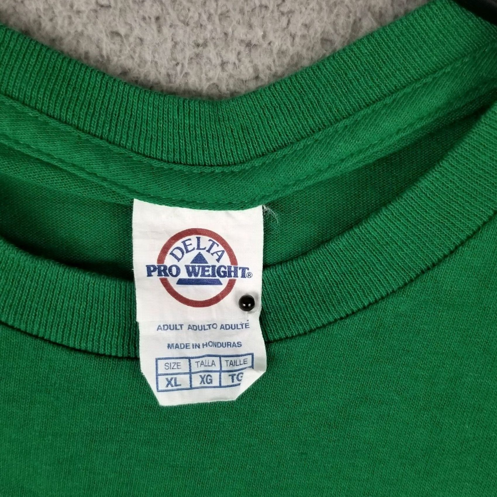 Delta Kneeling Stick Man Shirt Men XL Green NFL Football 49'er Distressed logo Shirt XL Green 49ers NFL Streetwear Vintage Logo Athletic Sundress? Size US XL / EU 56 / 4 - 3 Thumbnail