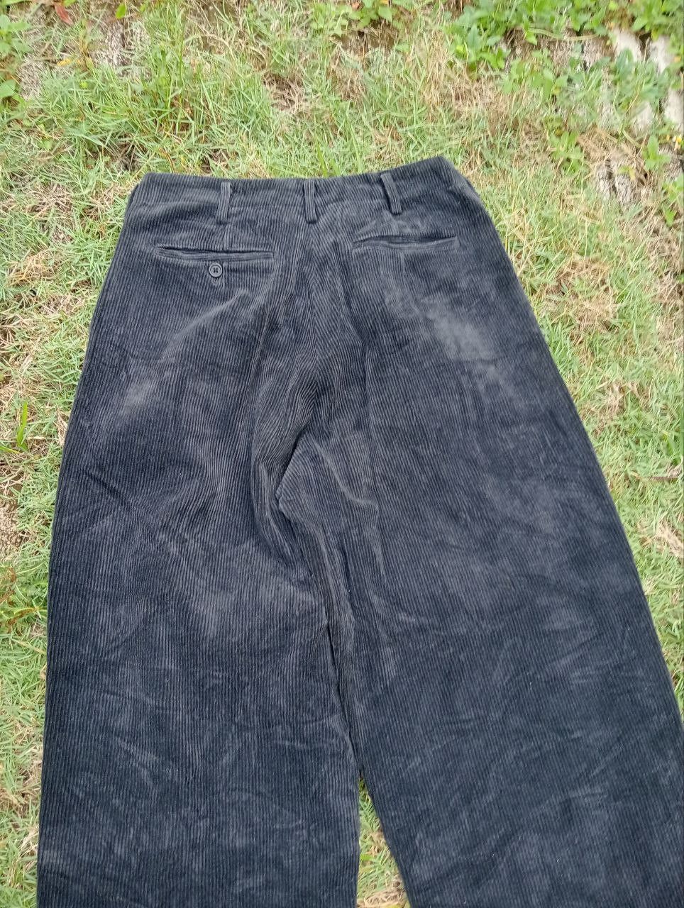 Yohji Yamamoto VINTAGE Y's FOR MEN CORDUROY BAGGY PANTS Size US 30 / EU 46 - 10 Thumbnail