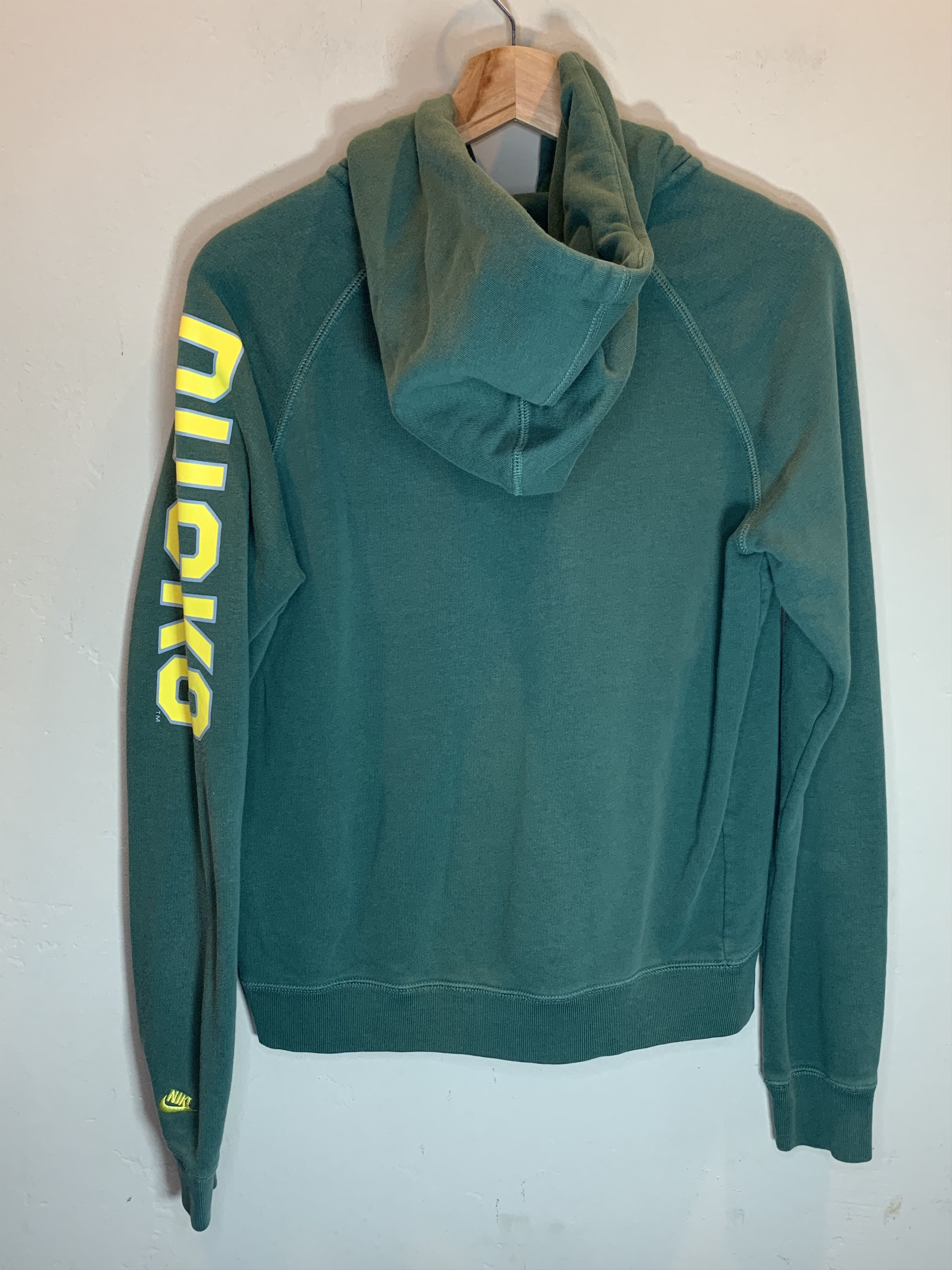 Nike *RARE* Vintage Nike Oregon Ducks Swoosh Zip Hoodie - M Size US M / EU 48-50 / 2 - 4 Thumbnail