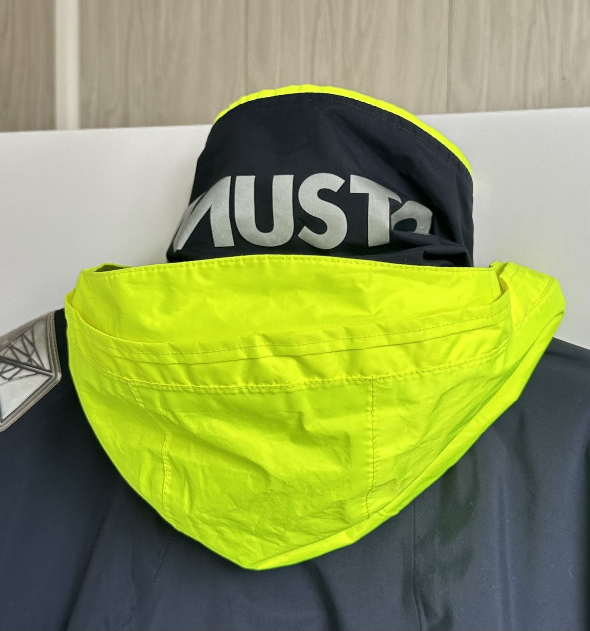 Musto Musto BR1 Sailing Jacket Women's Size 10 Waterproof Yachting Size S / US 4 / IT 40 - 8 Thumbnail